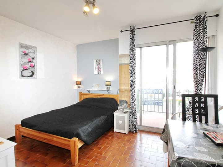 Studio Rénové Climatisé Avec Balcon Et Wifi - Balaruc-les-Bains