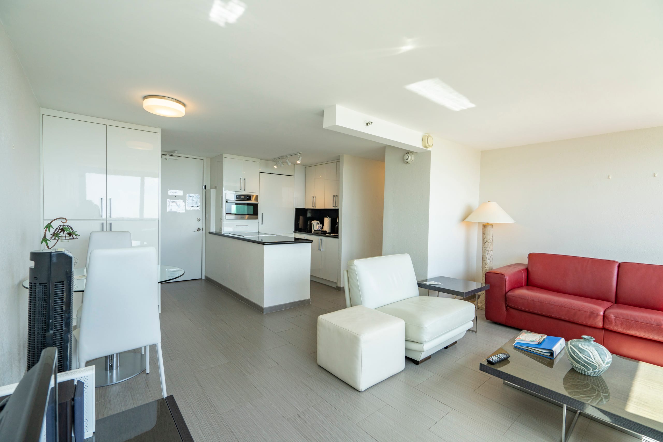 Condo in Honolulu · ★4.5 · 1 bedroom · 2 beds · 1 private bath - Image 46