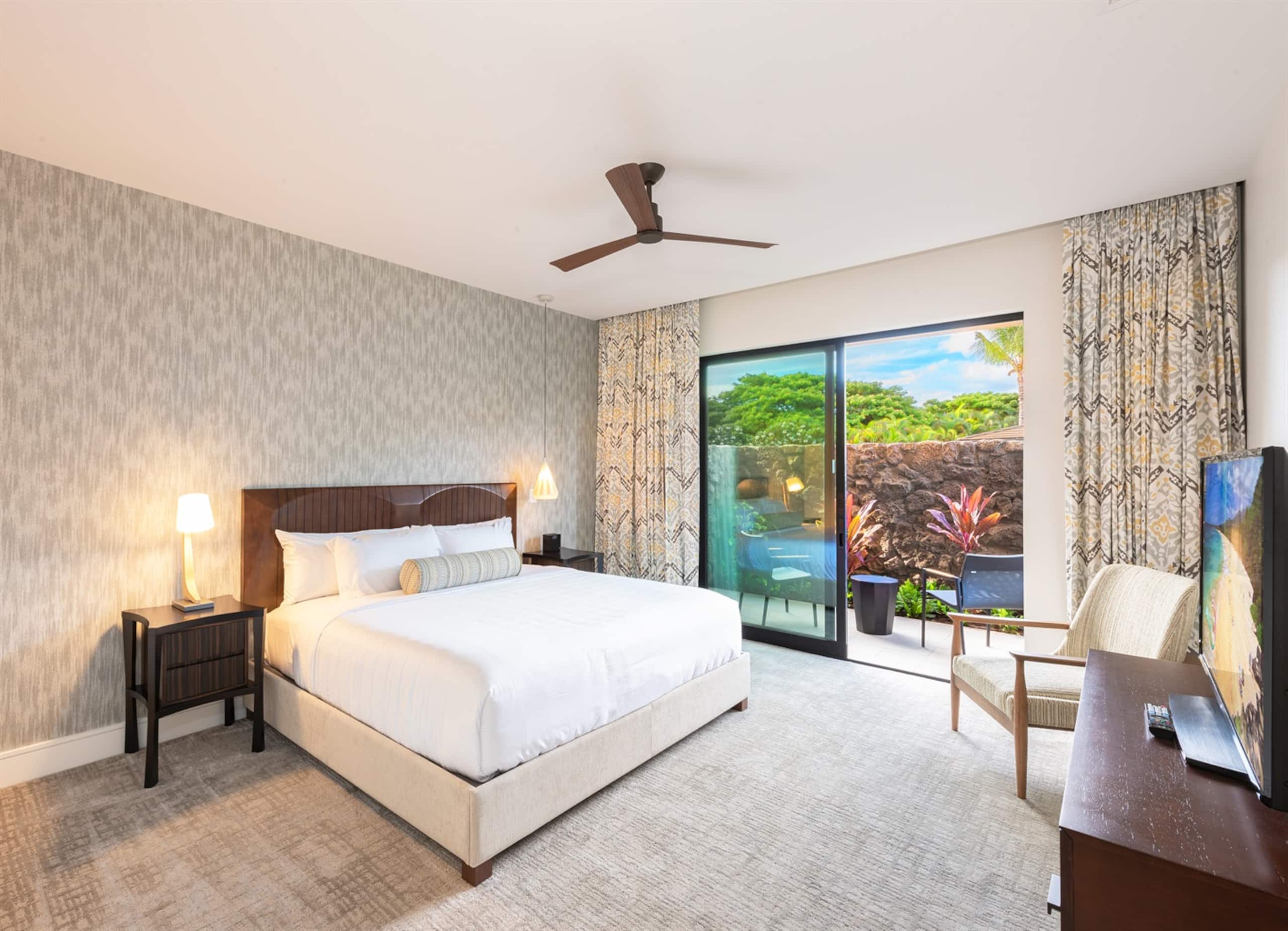 Villa in Lahaina · ★4.92 · 3 bedrooms · 4 beds · 3 baths - Image 12