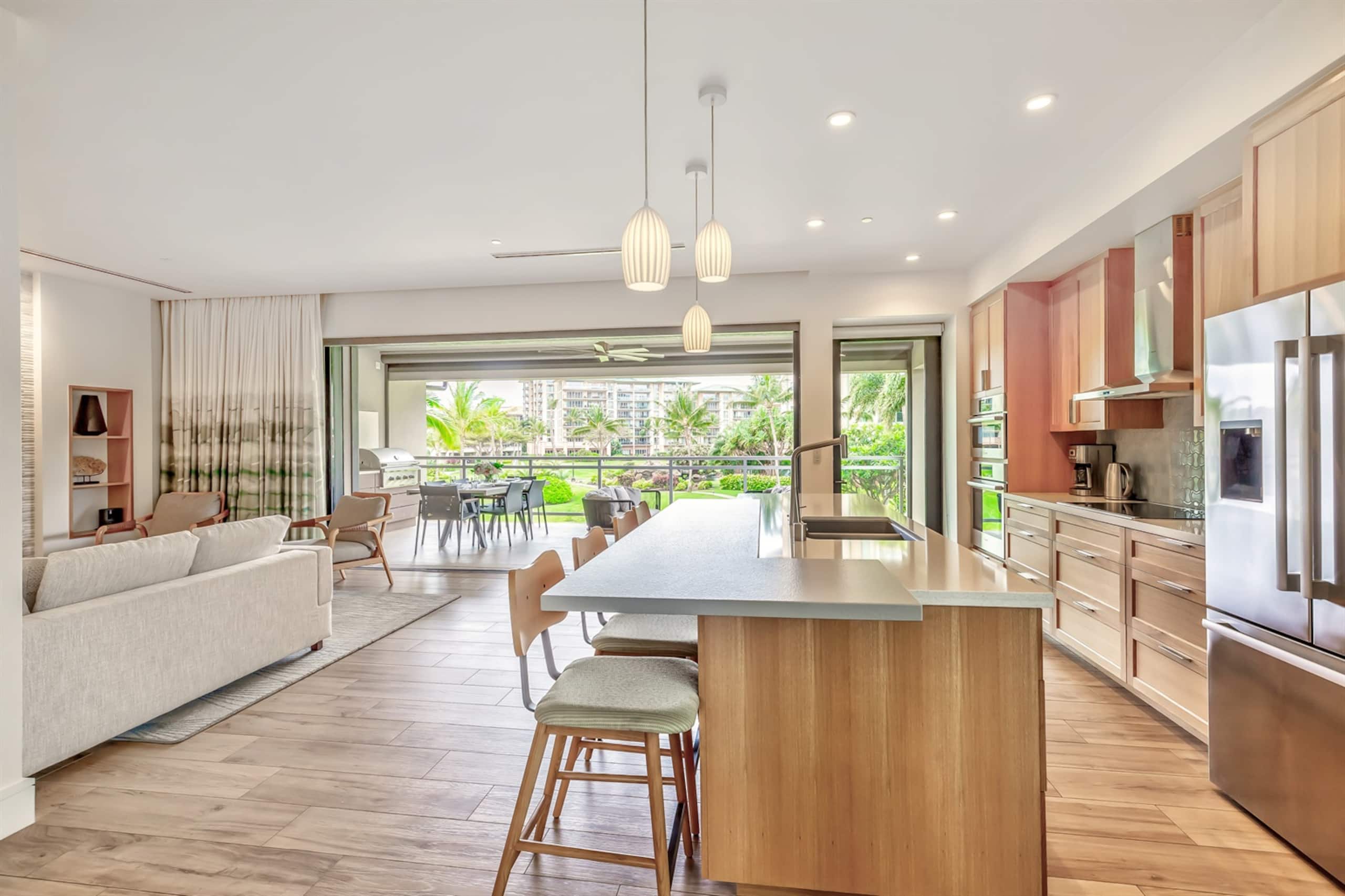 Villa in Lahaina · ★4.97 · 3 bedrooms · 4 beds · 3 baths - Image 6