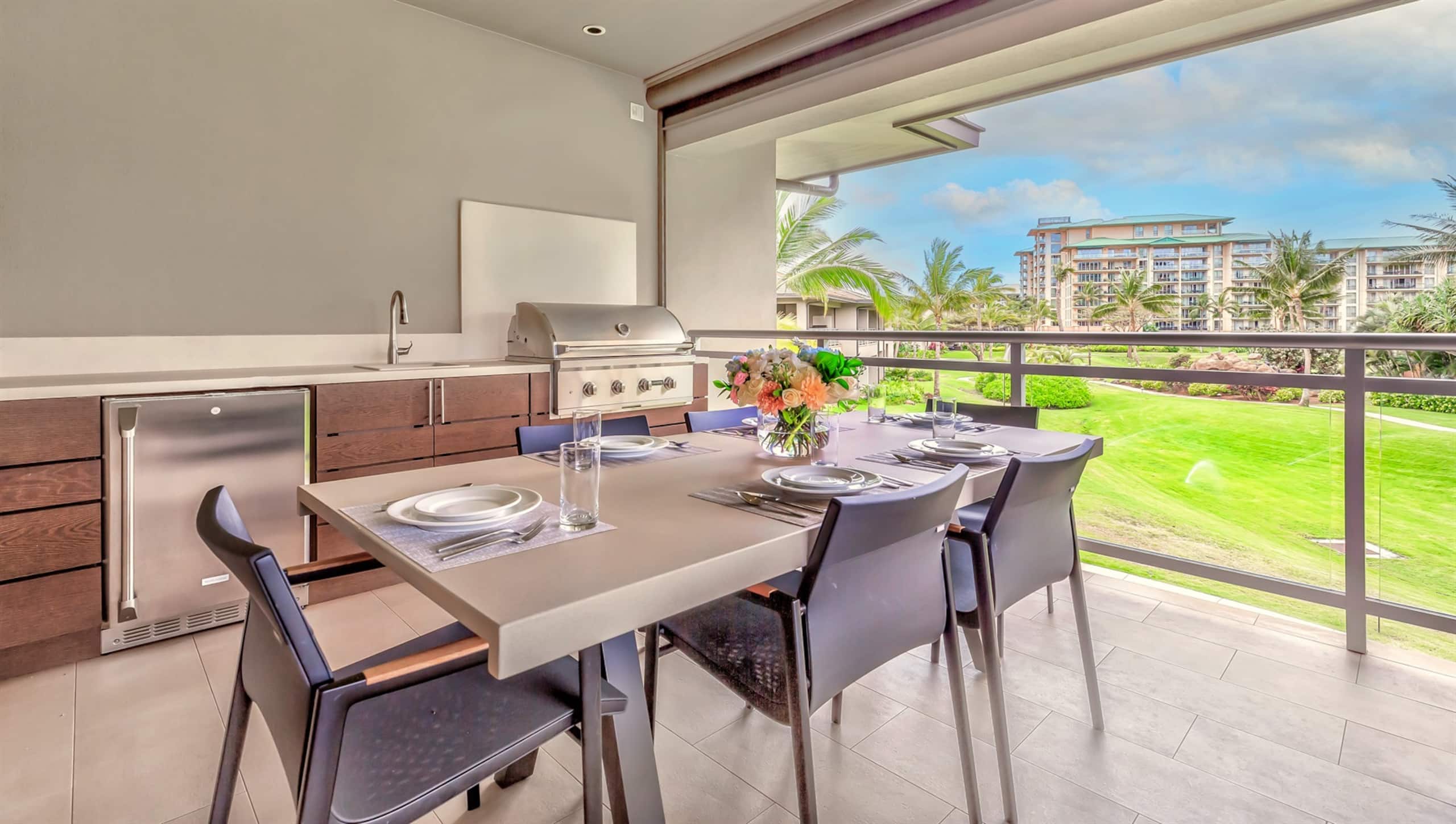 Villa in Lahaina · ★4.97 · 3 bedrooms · 4 beds · 3 baths - Image 4
