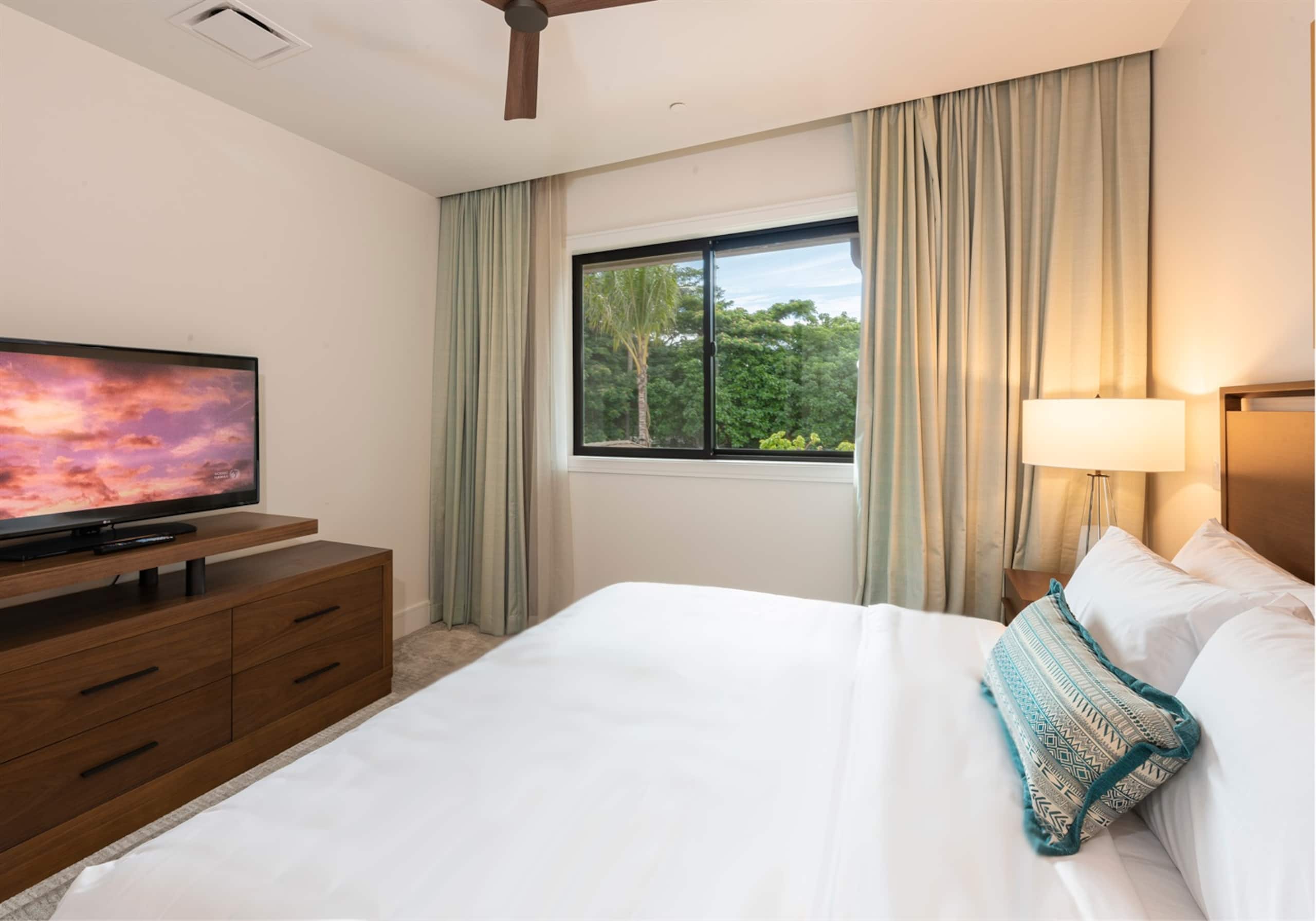 Villa in Lahaina · ★4.97 · 3 bedrooms · 4 beds · 3 baths - Image 17