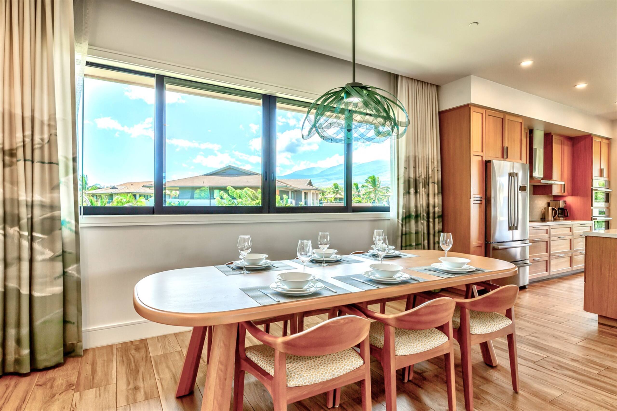Villa in Lahaina · ★4.8 · 6 bedrooms · 8 beds · 6 private baths - Image 8