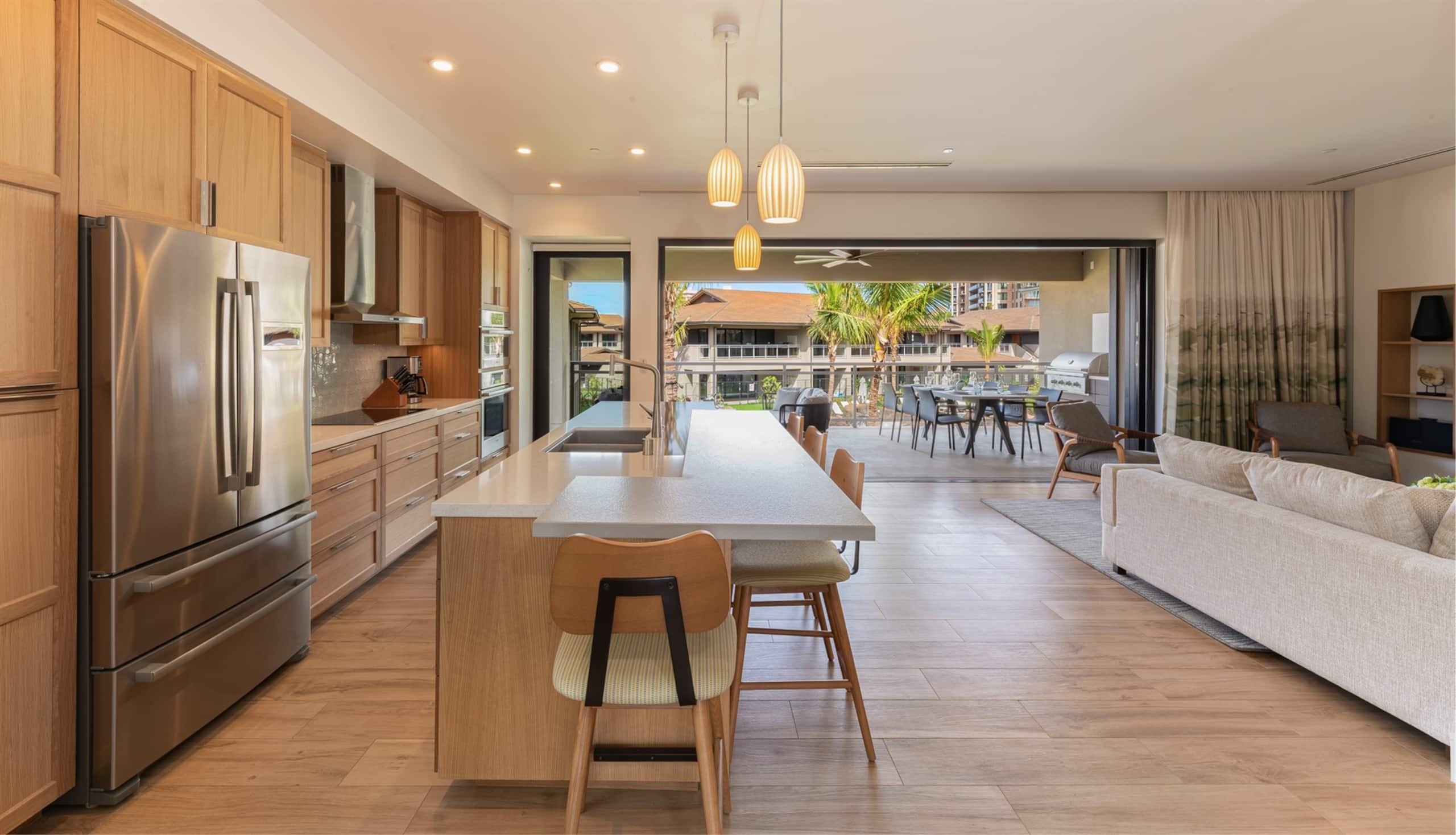 Villa in Lahaina · ★4.8 · 6 bedrooms · 8 beds · 6 private baths - Image 4