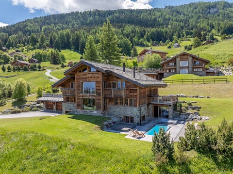 Luxury Alps Chalet Yolo