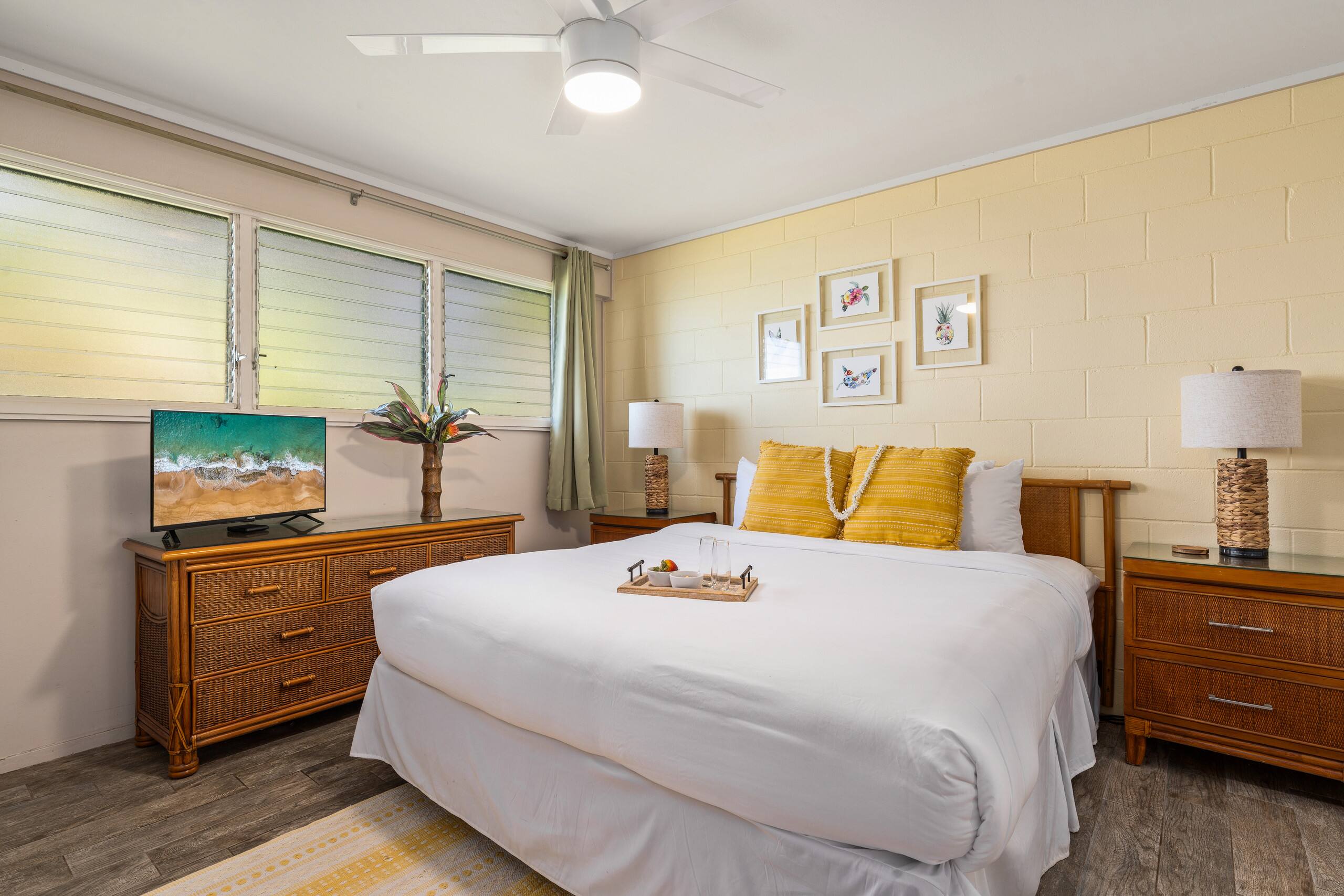 Condo in Lahaina · ★4.41 · 1 bedroom · 2 beds · 1 private bath - Image 18