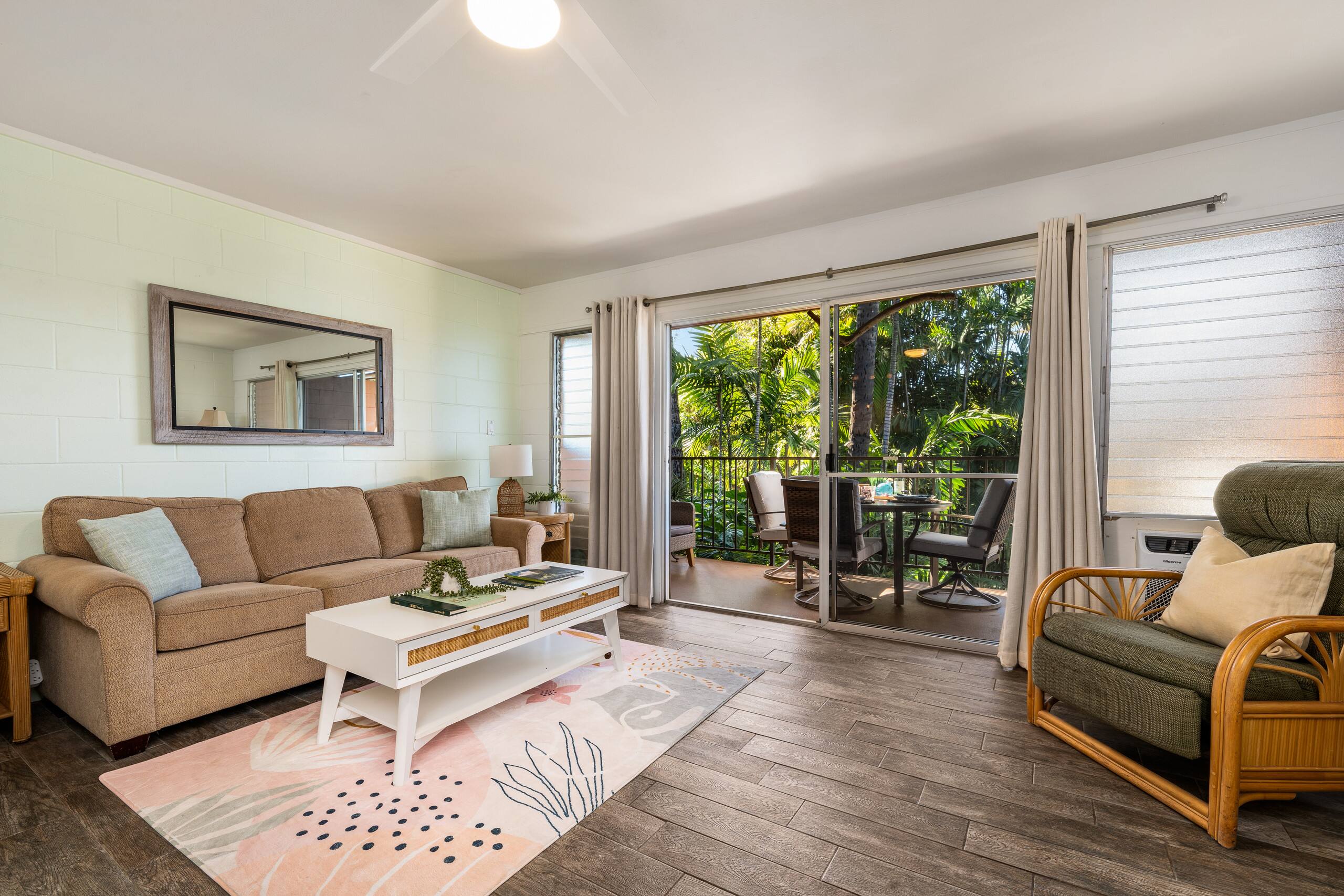 Condo in Lahaina · ★4.41 · 1 bedroom · 2 beds · 1 private bath - Image 4