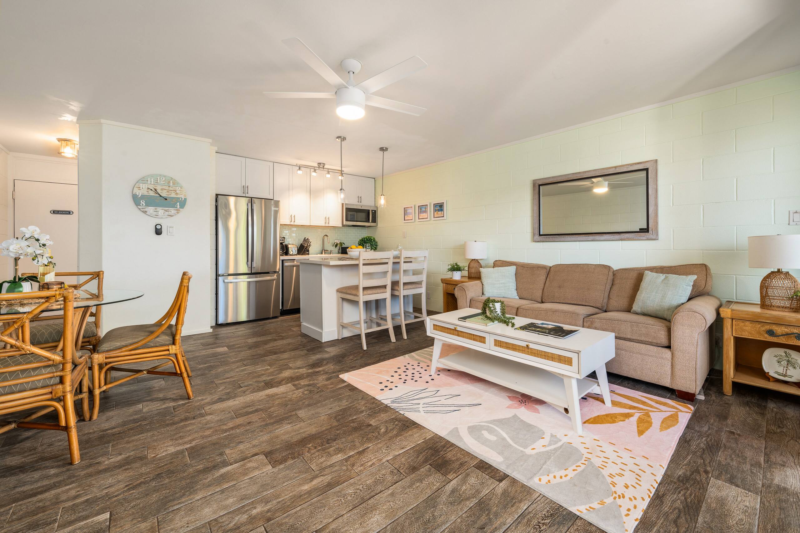 Condo in Lahaina · ★4.41 · 1 bedroom · 2 beds · 1 private bath - Image 5