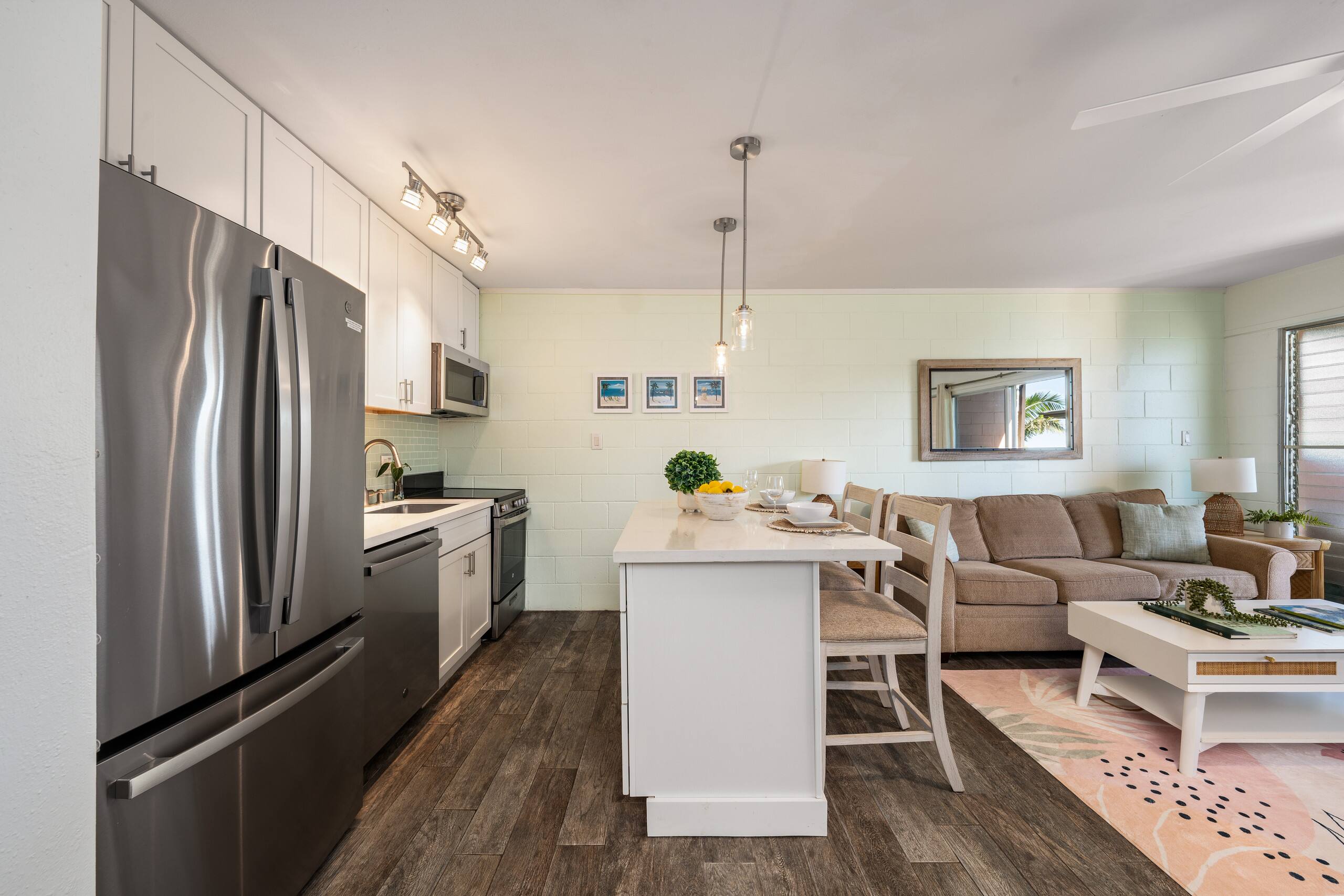 Condo in Lahaina · ★4.41 · 1 bedroom · 2 beds · 1 private bath - Image 12