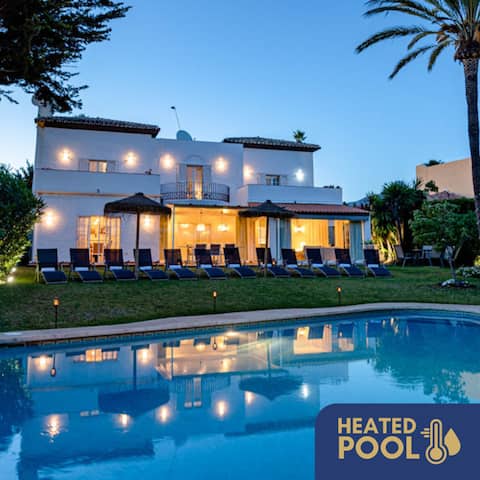 7-bed villa w/ heated pool in the best location
