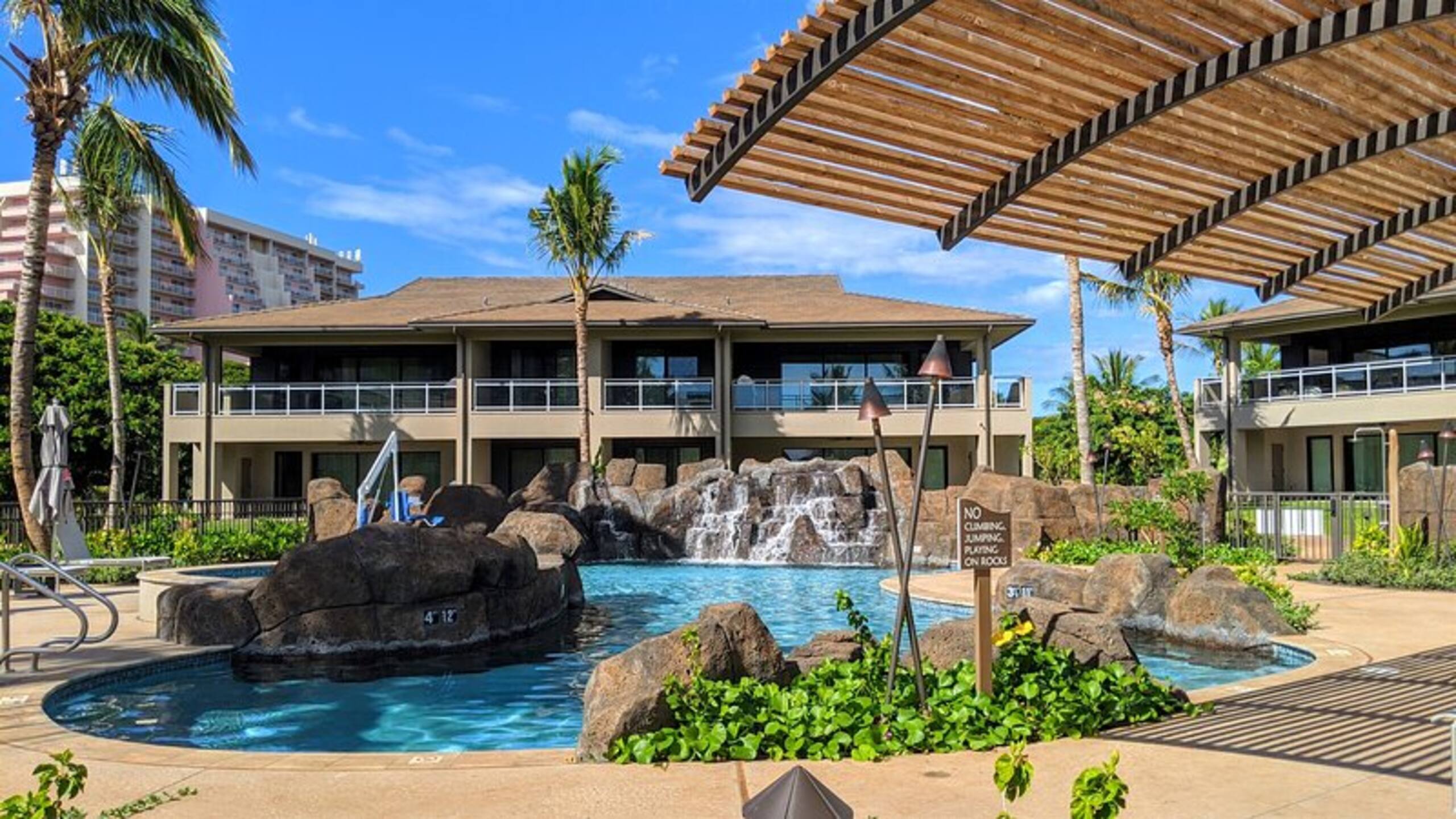 Condo in Kaanapali · ★4.95 · 3 bedrooms · 4 beds · 3 baths - Photo 7