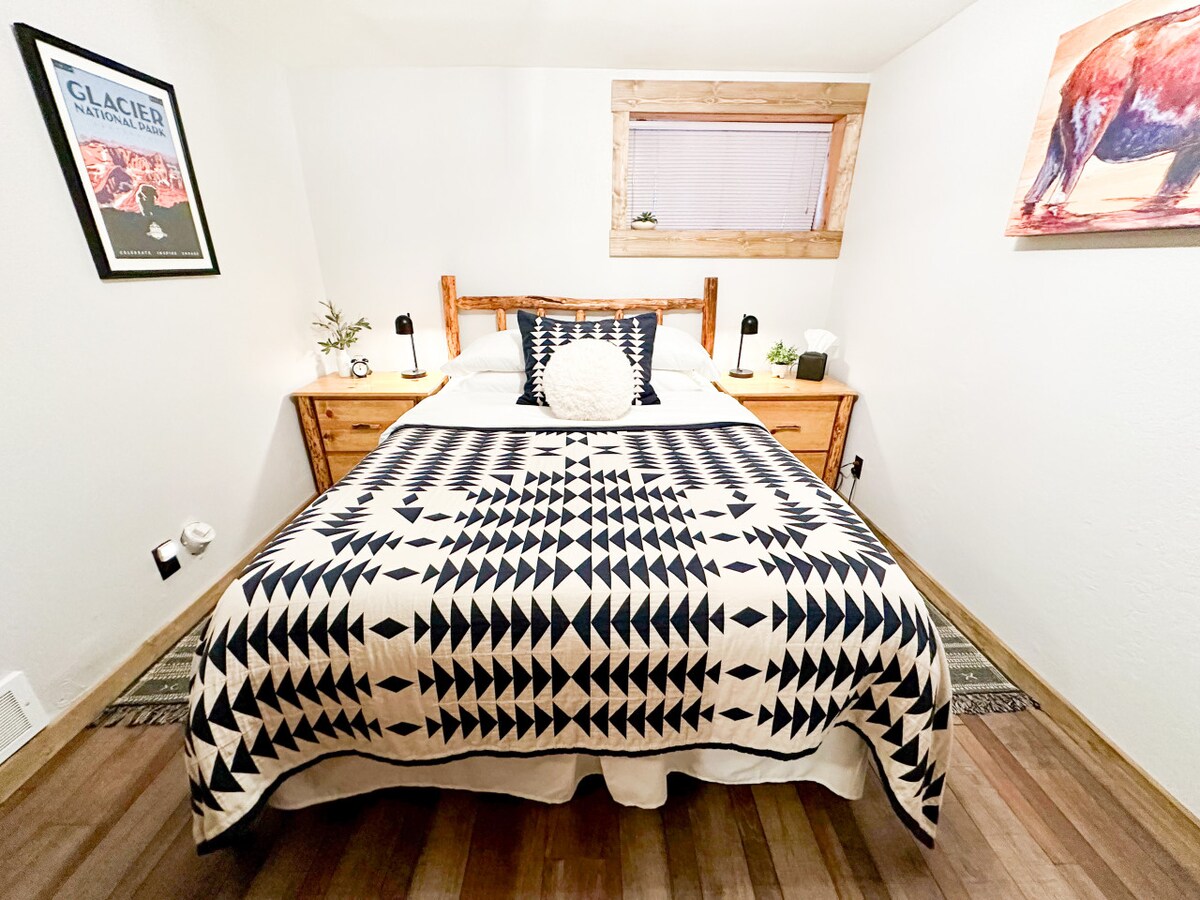 Bračni krevet (širine 150-179 cm)