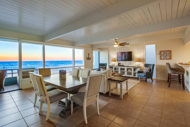 2 Levels of Ocean Front – HUGE Patio – AC gallery image 5