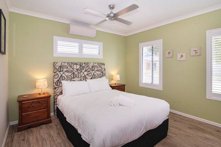 House 18 – The Getaway Dunsborough gallery image 3