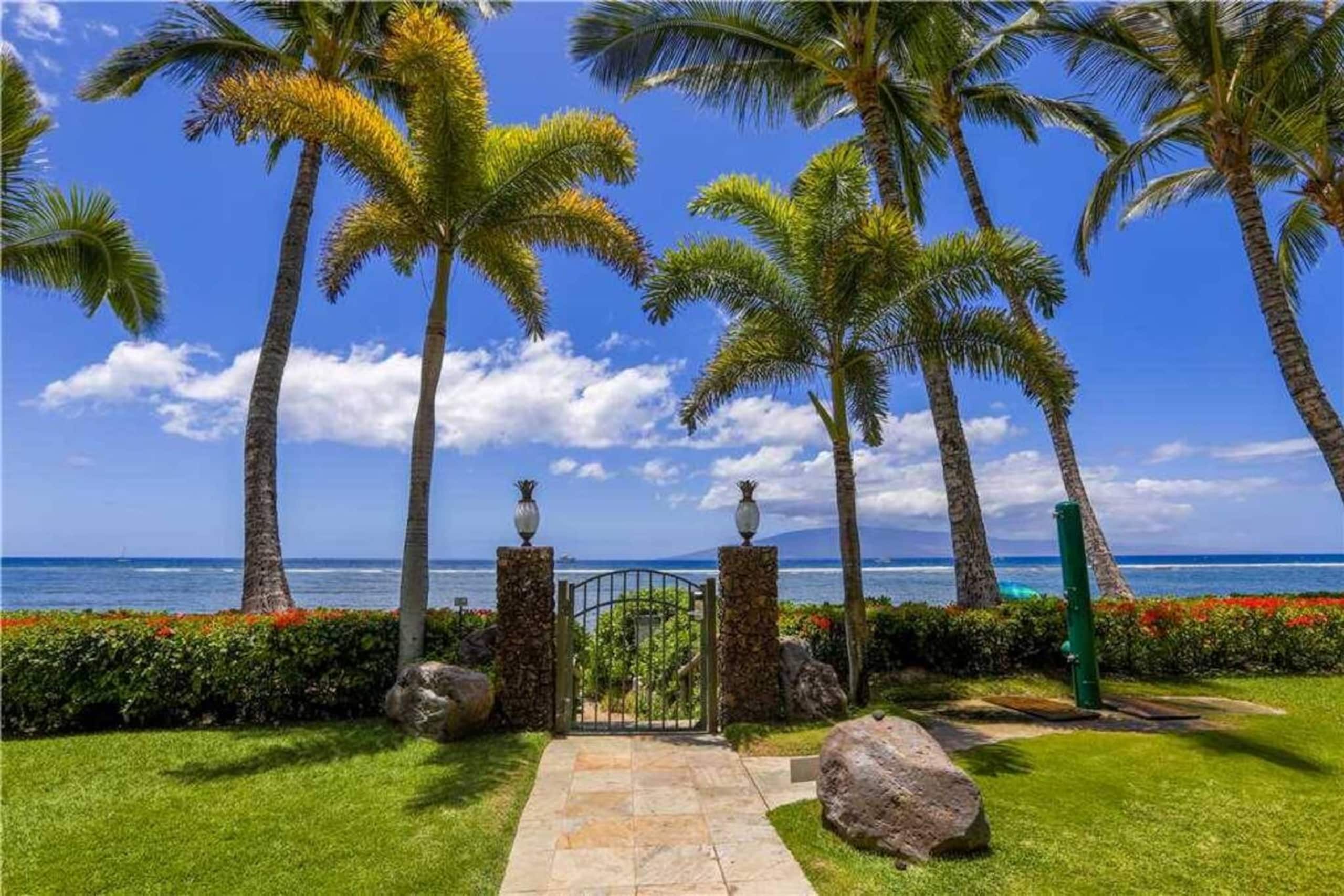 Lahaina Shores Beach Resort Studio - Image 5
