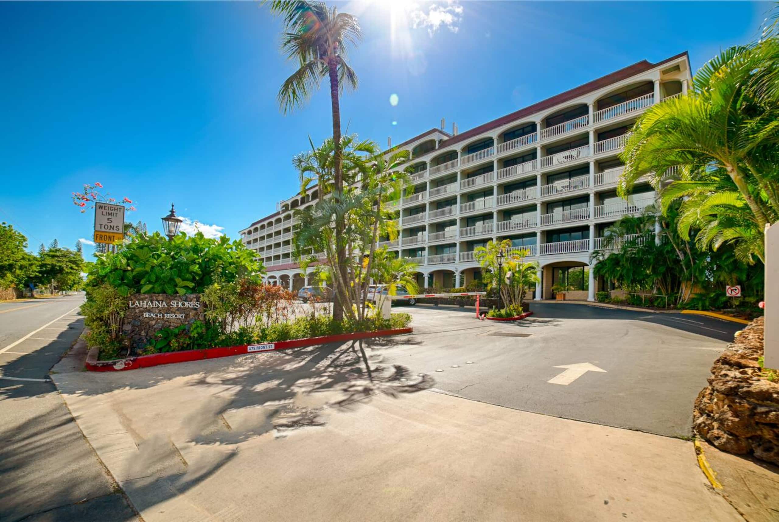 Lahaina Shores Beach Resort Studio - Image 22