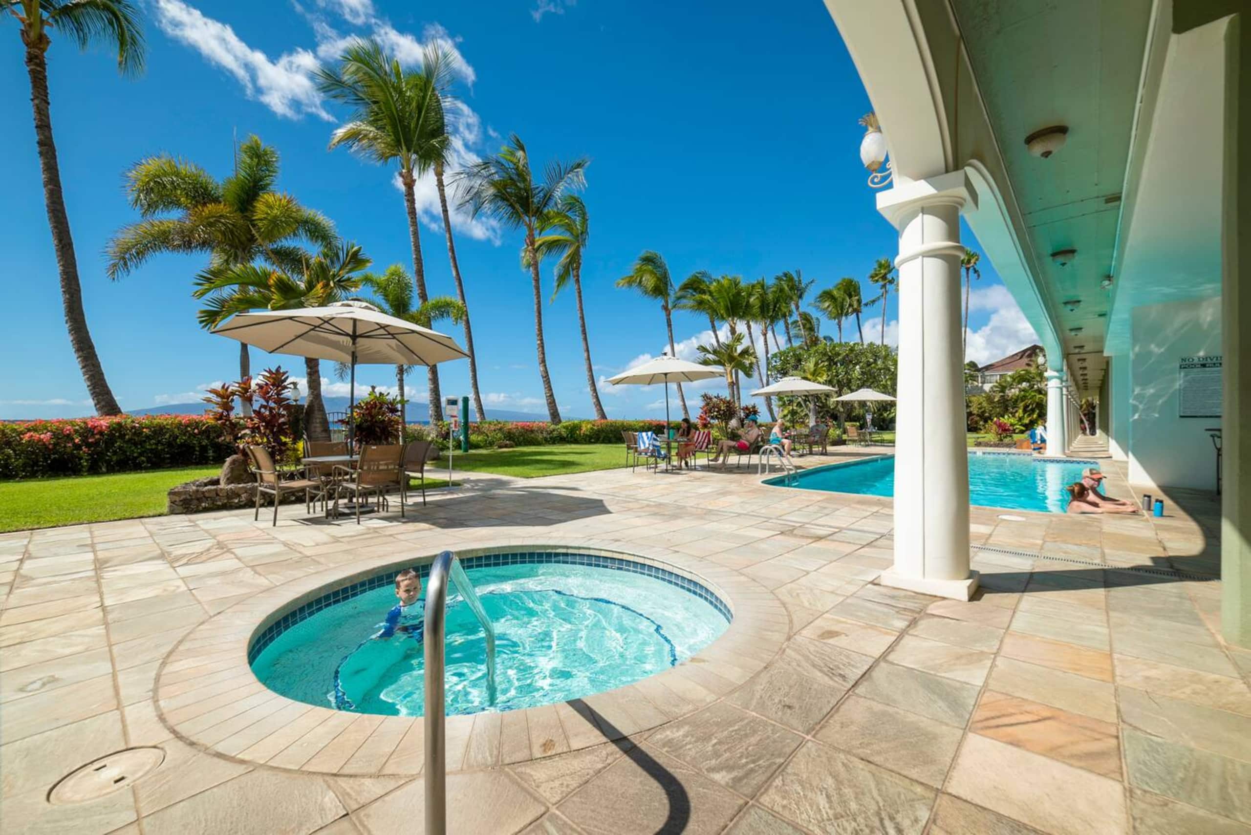 Lahaina Shores Beach Resort Studio - Image 36