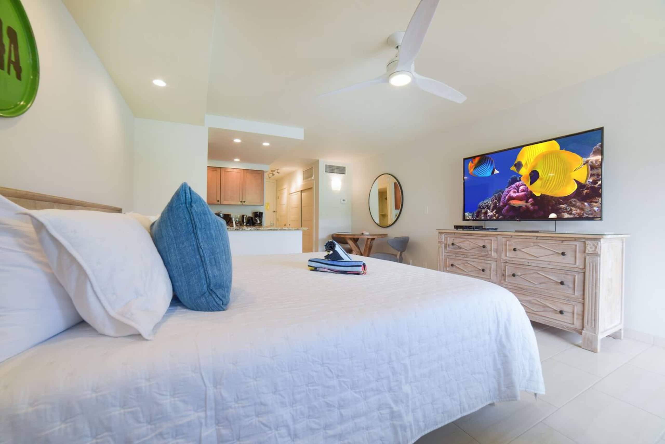 Lahaina Shores Beach Resort Studio - Image 41