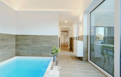Amazing home in Lembruch/Dümmer See with sauna