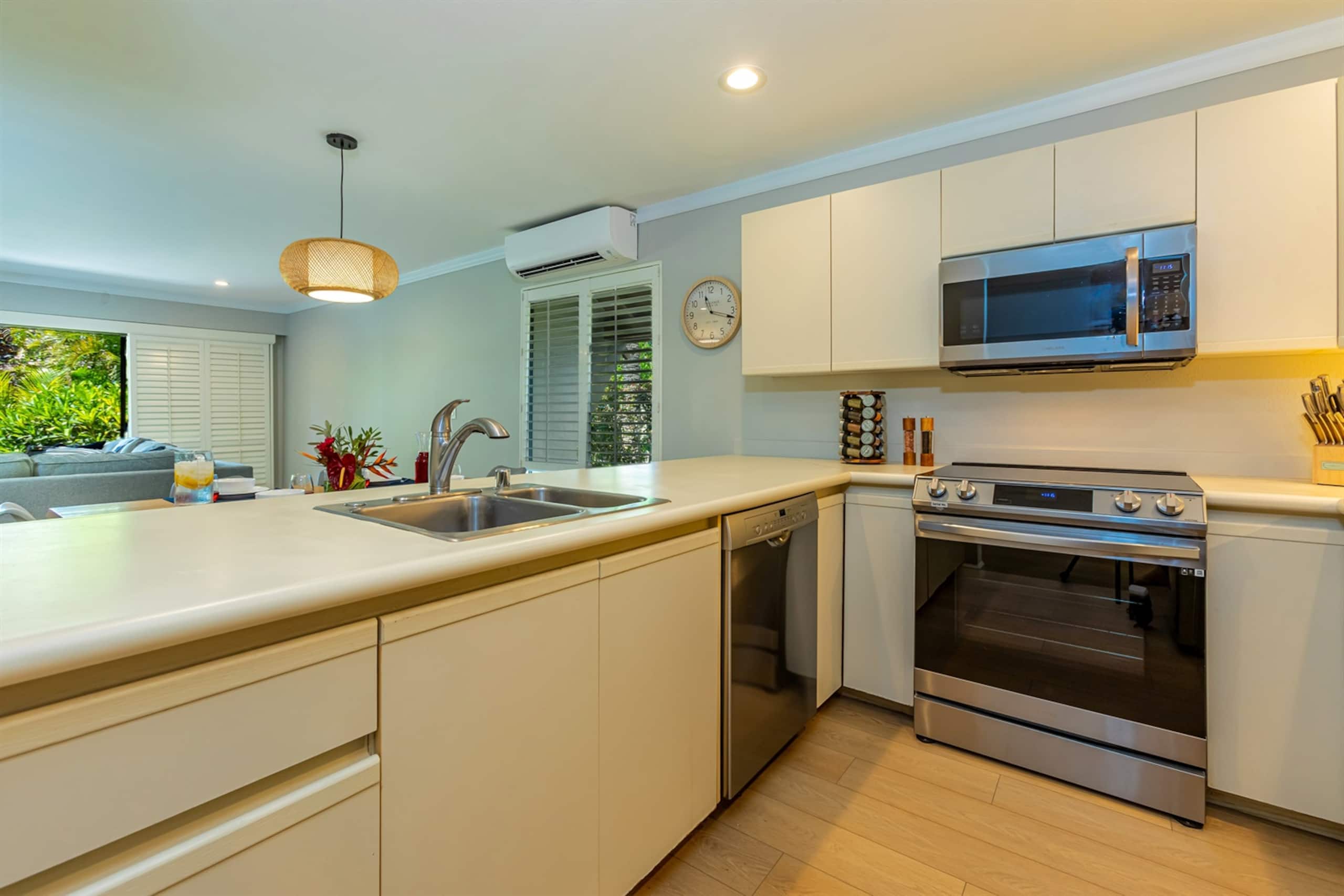 Condo in Kihei · ★4.99 · 1 bedroom · 3 beds · 2 baths - Image 9