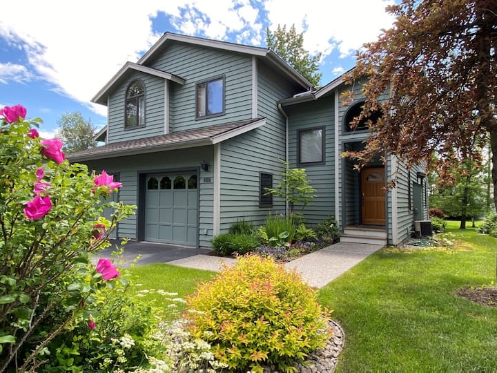 Welcome To Mountain Harbor Solace, Condo #152 - Whitefish, MT