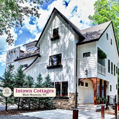 Luxe Retreat w/HT-Sauna Deck, King Suites&DT Charm