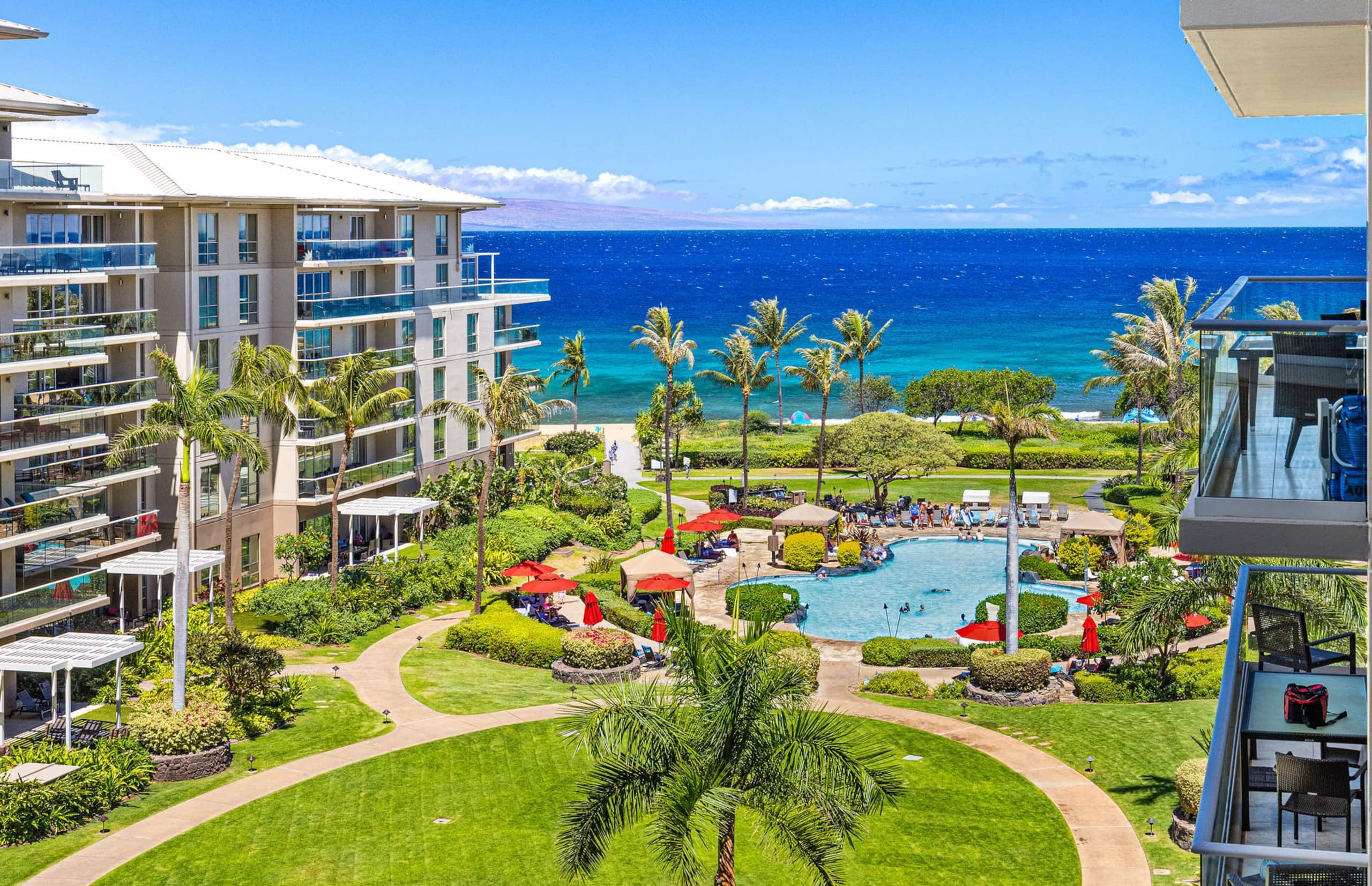 Condo in Lahaina · ★4.89 · Studio · 2 beds · 1 bath - Image 6