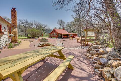 The Ranch at Keystone: 9 Mi to Mount Rushmore!