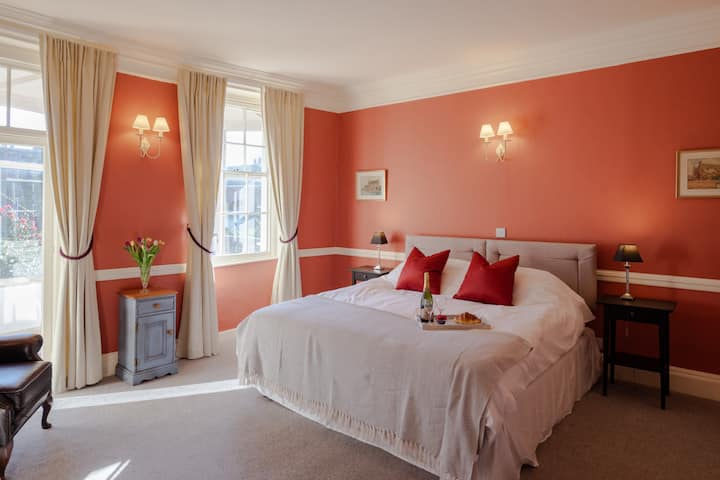 9GoldenStreet,Deal-183