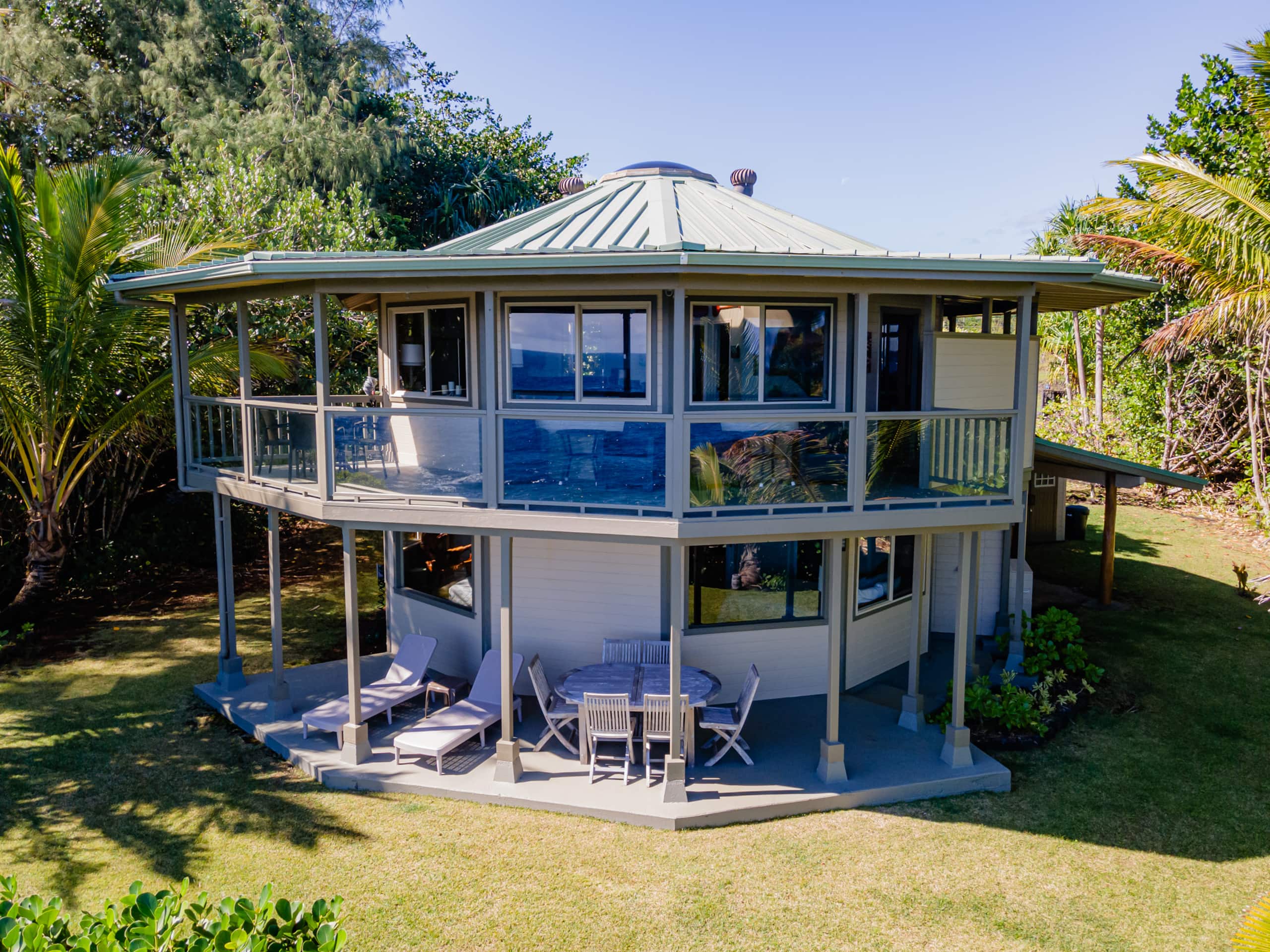 Home in Keaau · ★4.95 · 2 bedrooms · 2 beds · 3 baths - Image 2