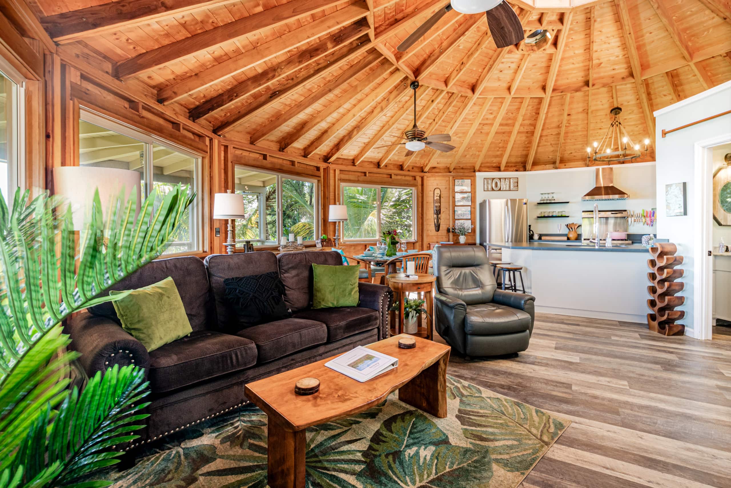 Home in Keaau · ★4.95 · 2 bedrooms · 2 beds · 3 baths - Image 8