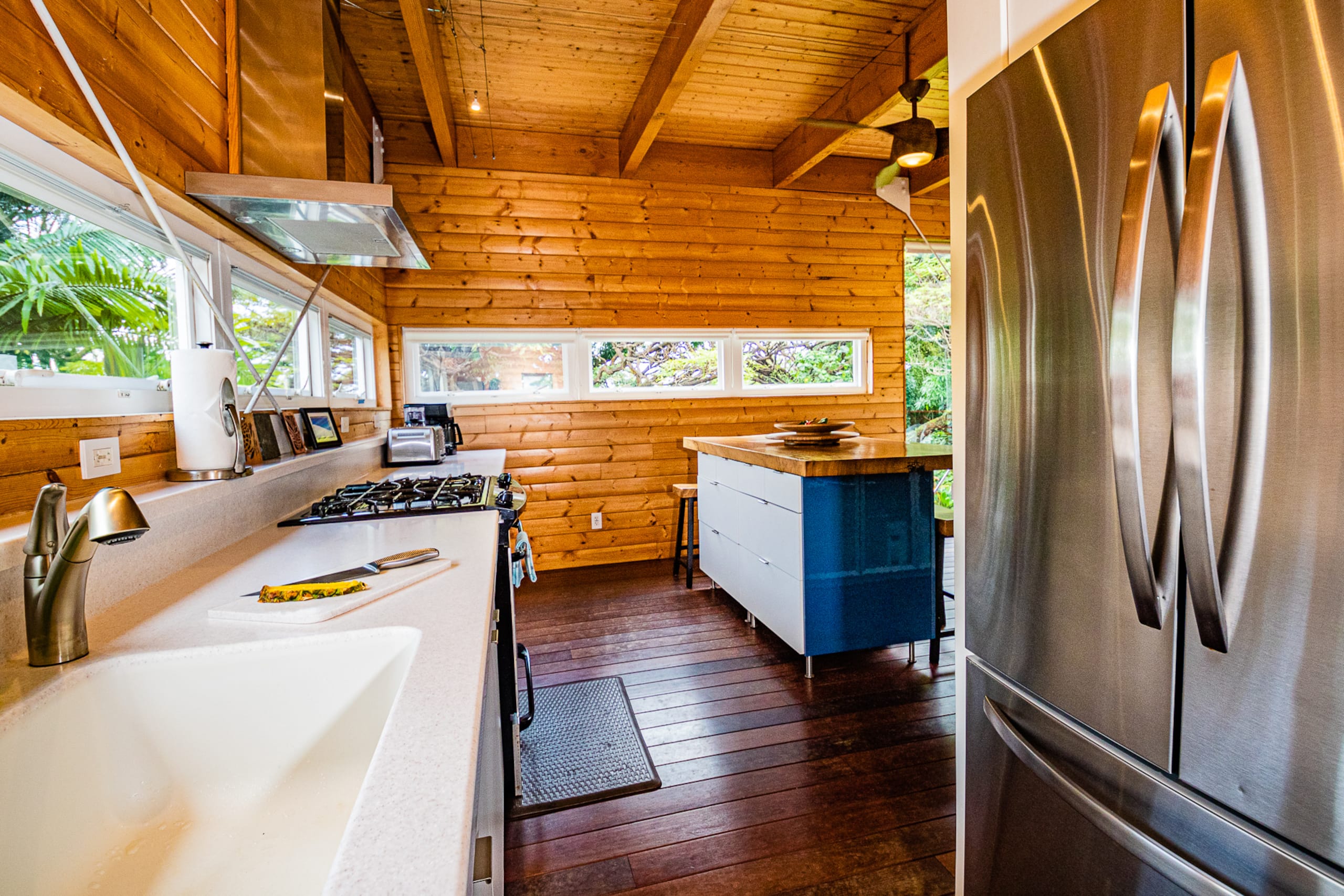 Home in Pahoa · ★4.97 · 2 bedrooms · 2 beds · 2.5 baths - Image 12