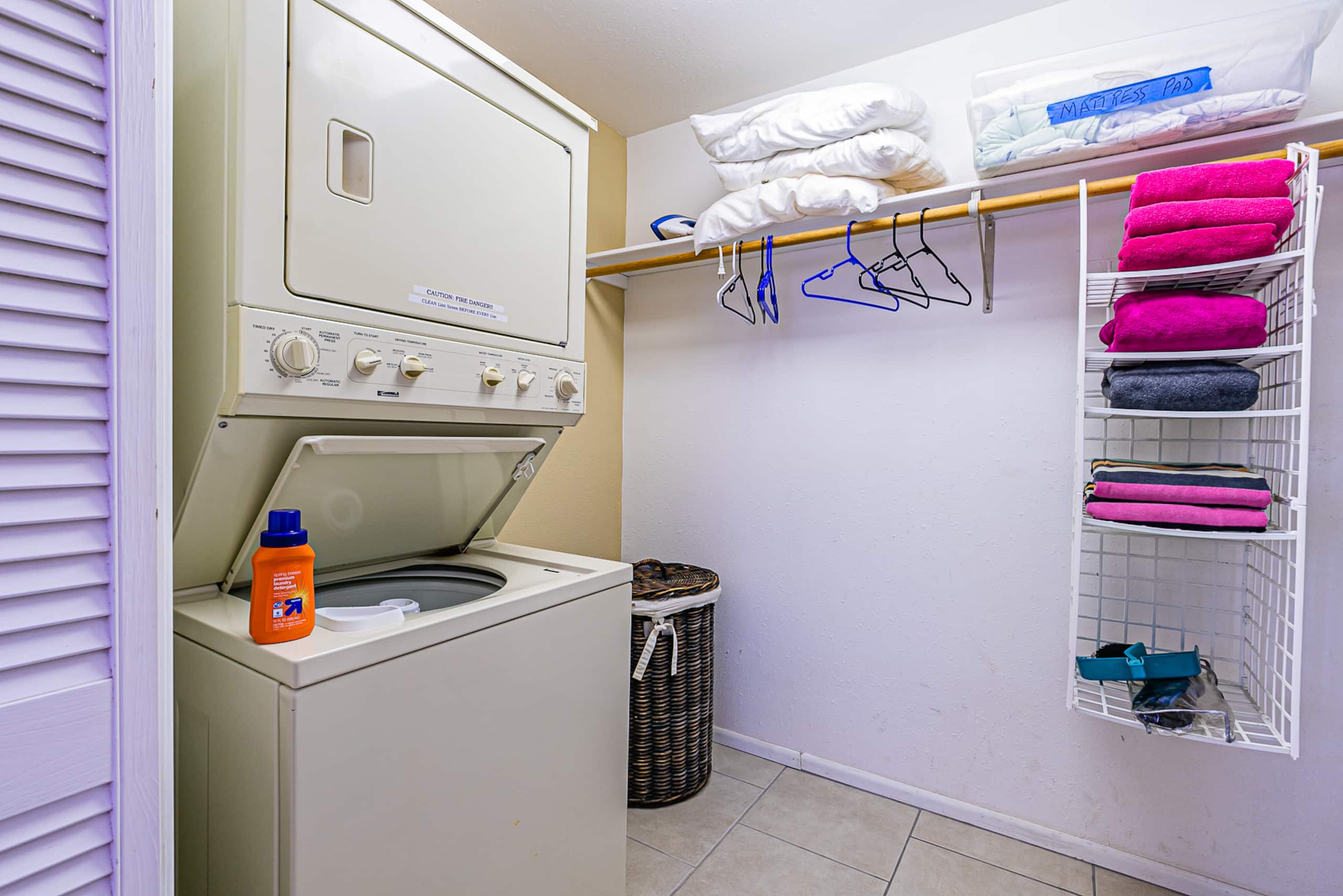 Home in Keaau · ★4.91 · 2 bedrooms · 3 beds · 2 baths - Image 34