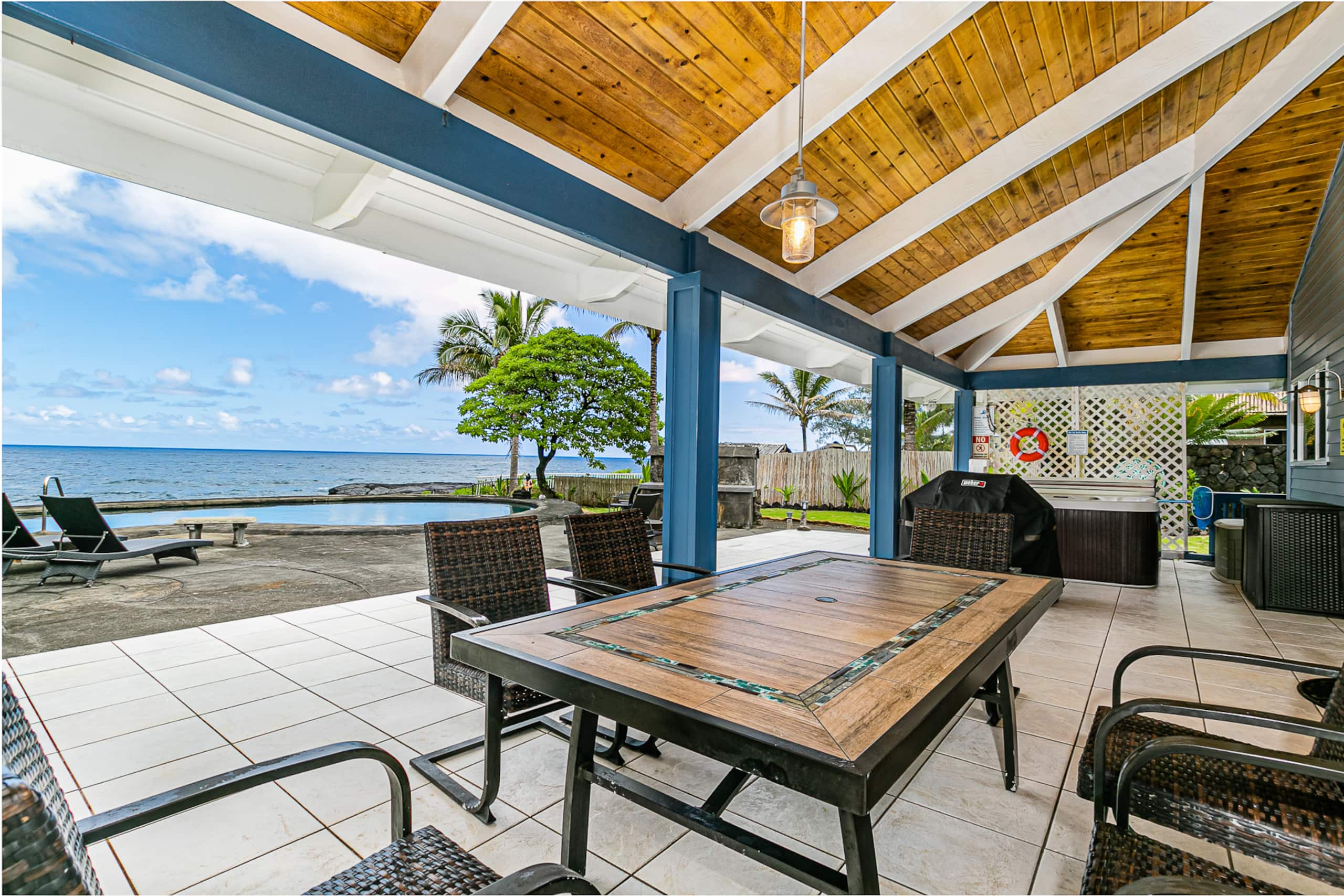 Home in Keaau · ★4.91 · 2 bedrooms · 3 beds · 2 baths - Image 43