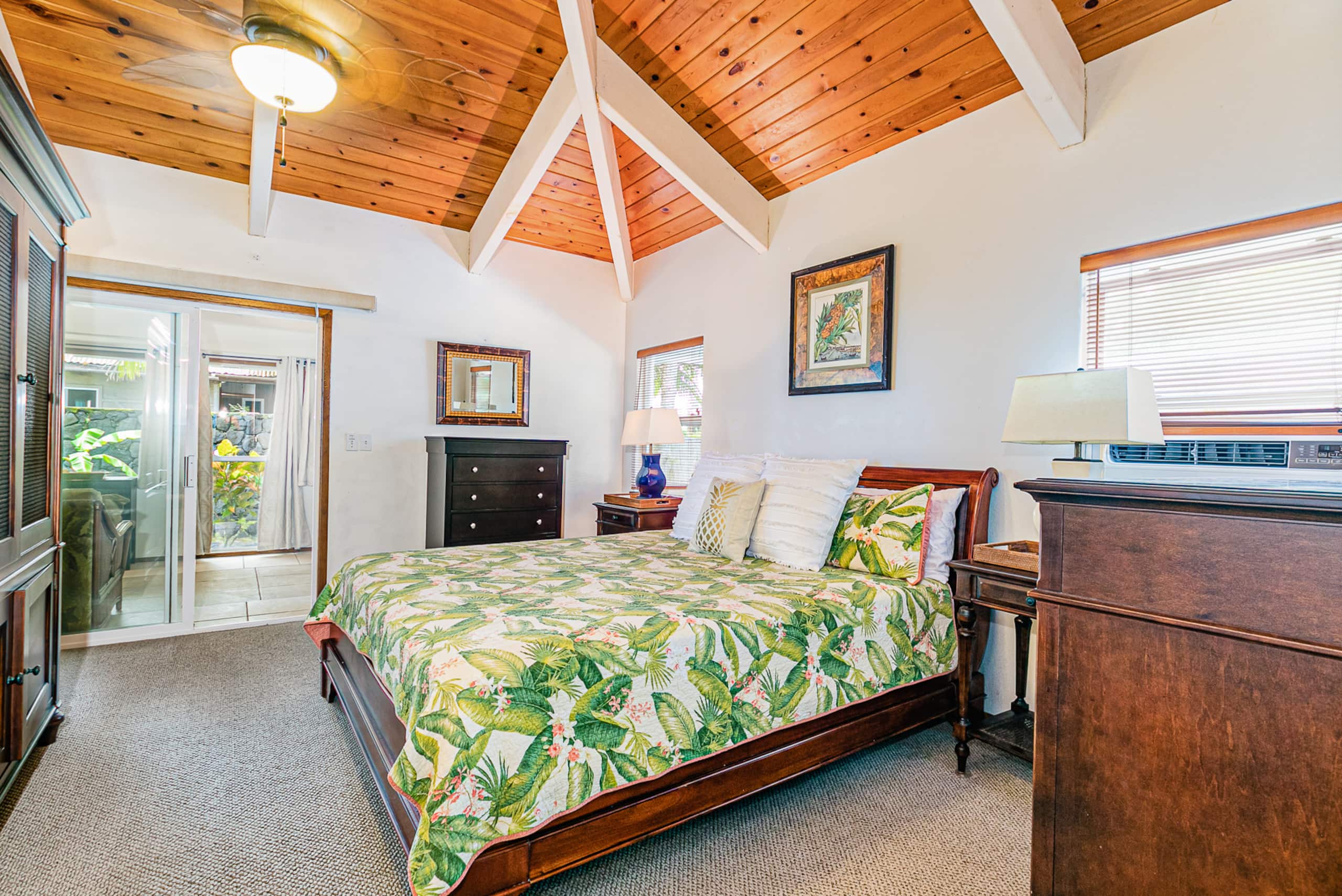 Home in Keaau · ★4.91 · 2 bedrooms · 3 beds · 2 baths - Image 13