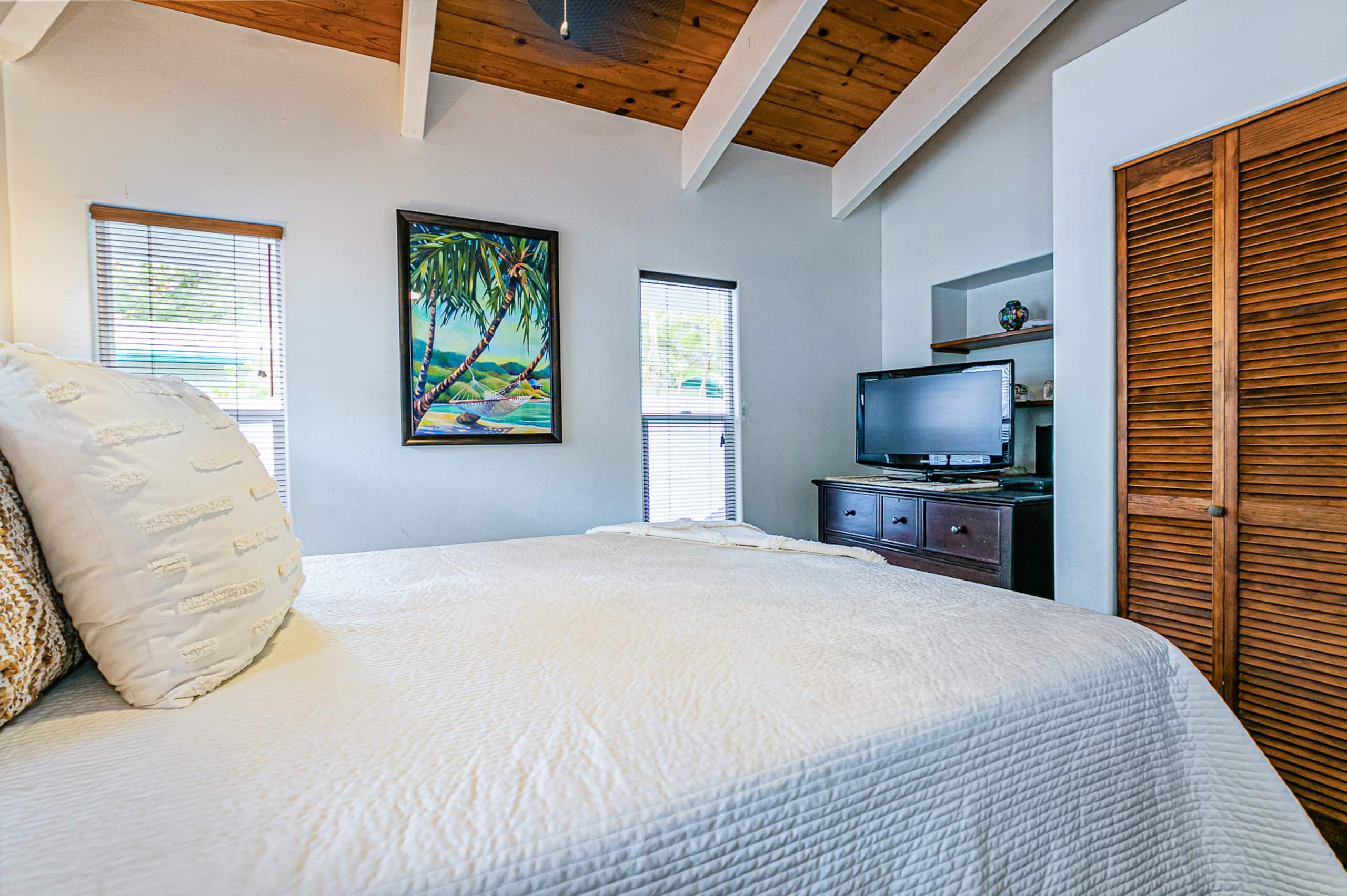 Home in Keaau · ★4.91 · 2 bedrooms · 3 beds · 2 baths - Image 18