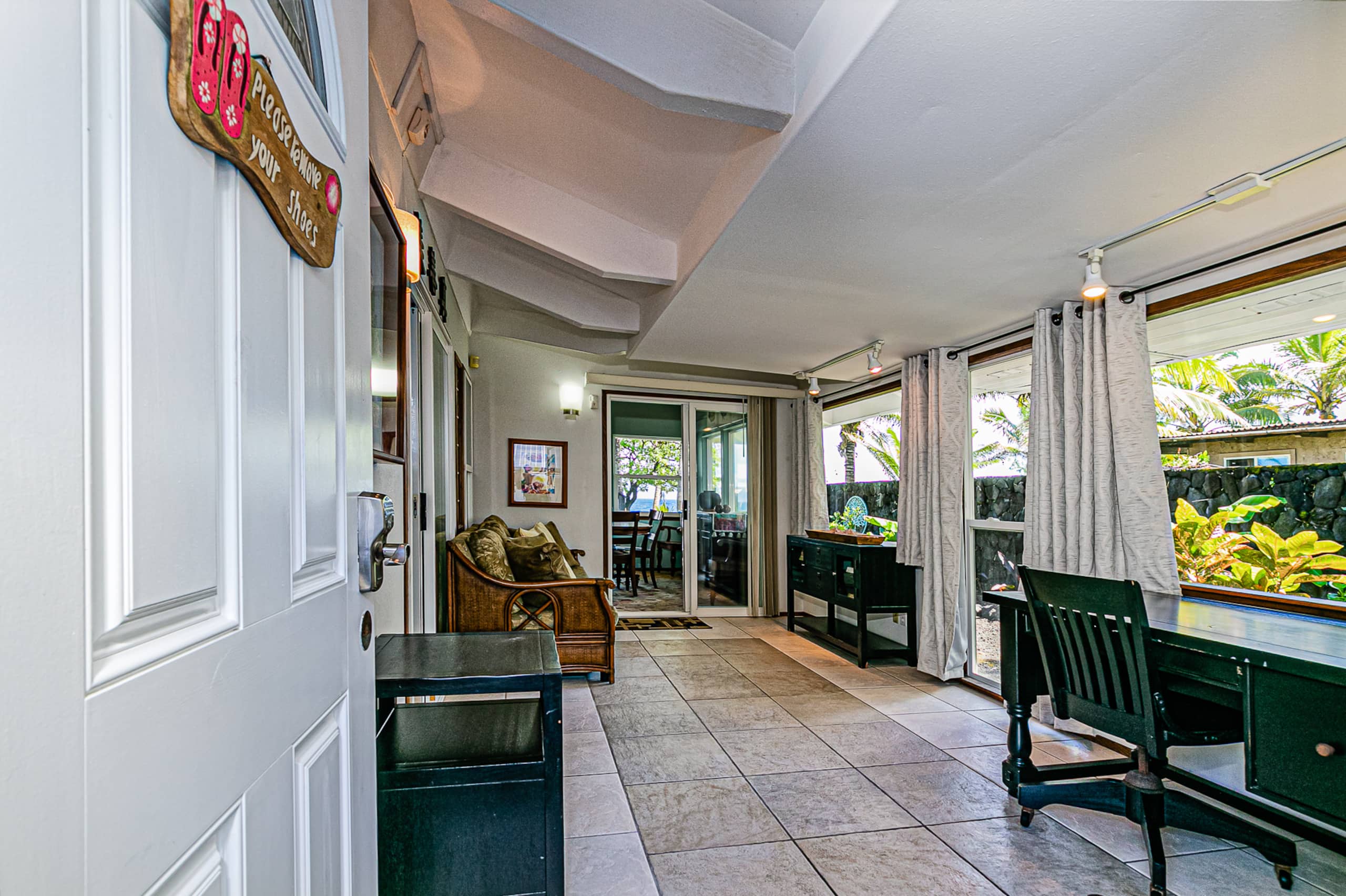 Home in Keaau · ★4.91 · 2 bedrooms · 3 beds · 2 baths - Image 21