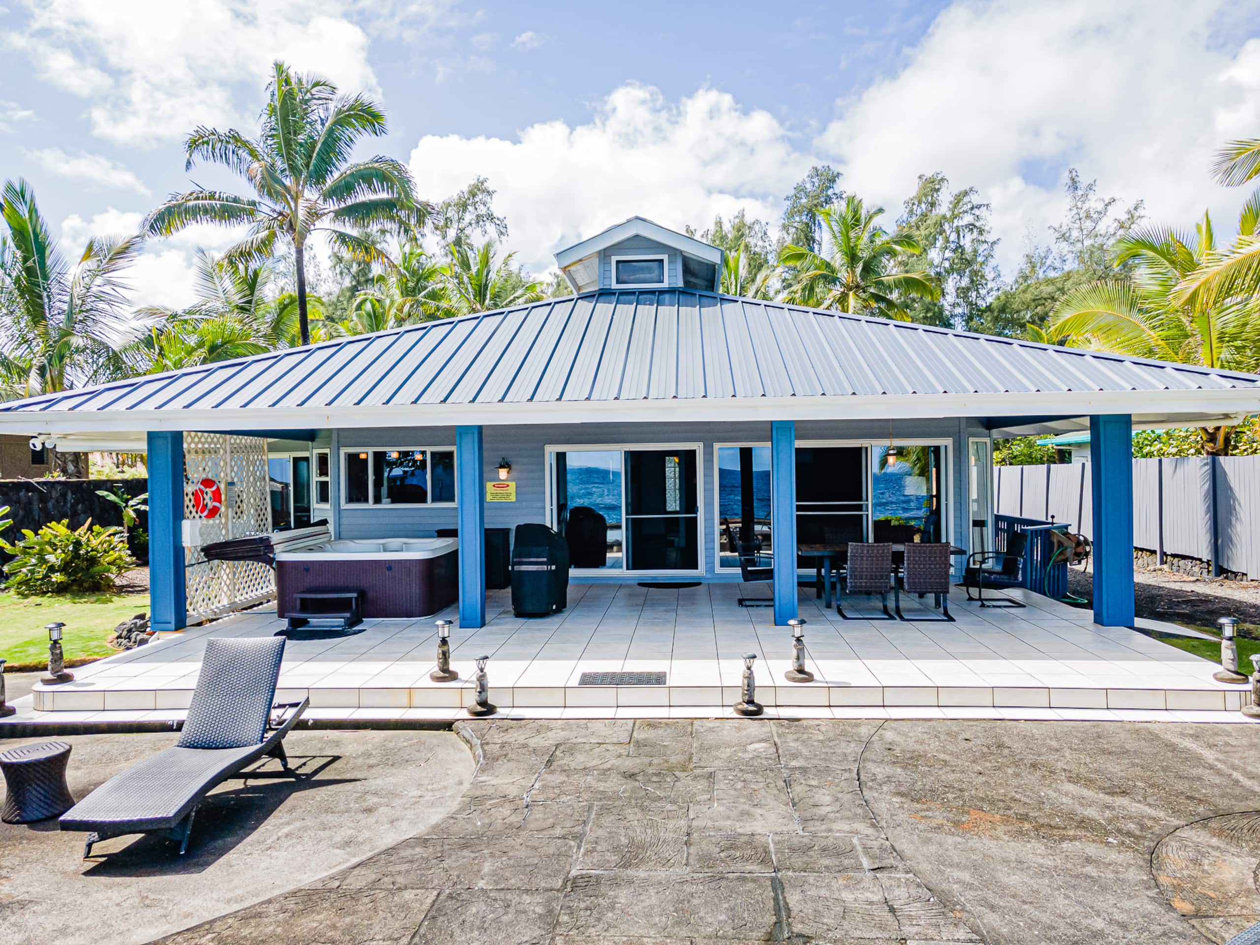 Home in Keaau · ★4.91 · 2 bedrooms · 3 beds · 2 baths - Image 3