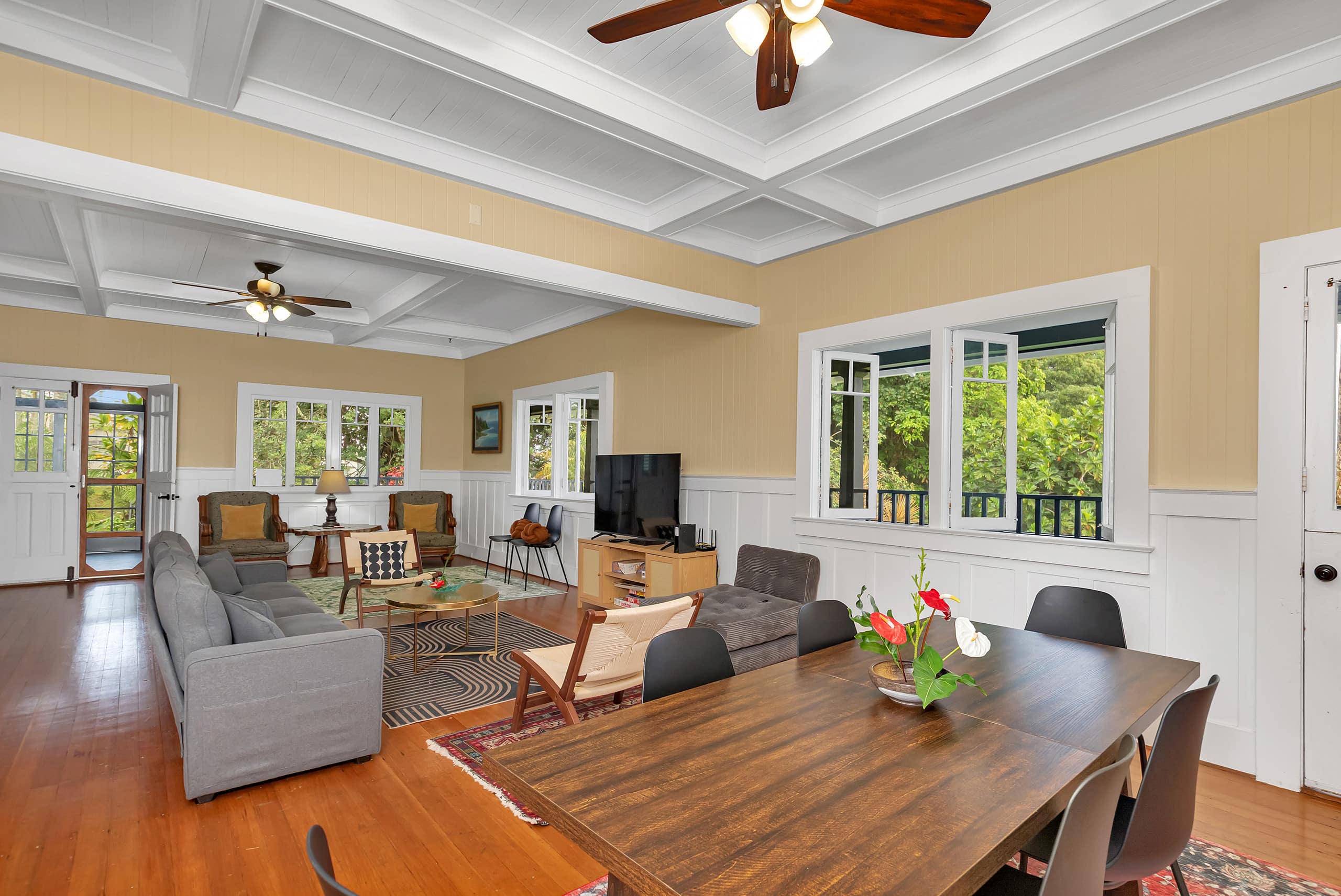 Home in Hilo · ★4.83 · 4 bedrooms · 5 beds · 2 private baths - Image 12