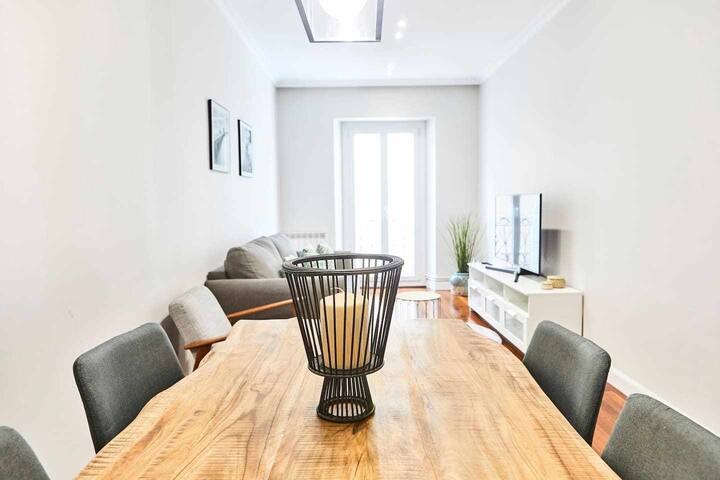 San Martin : near market and Concha beach gallery image 5