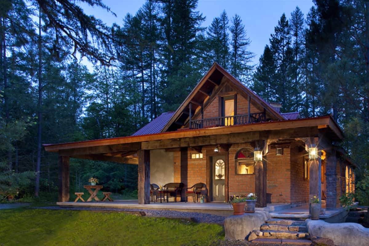 Airbnb preview for West Glacier Adobe House