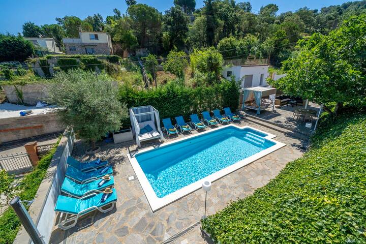 Villa Rustik Lux, Ideal Groups, surrounded by natu gallery image 3