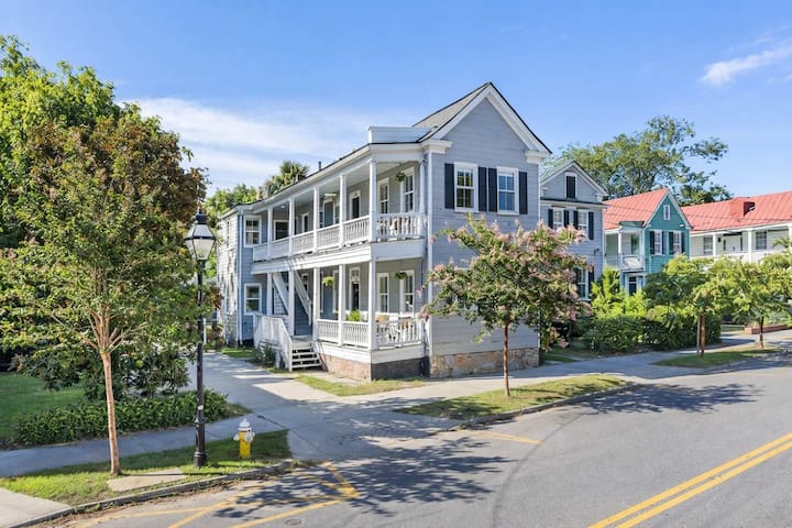 Six On Cannon | 6br Charleston Home + Parking - Charleston, SC