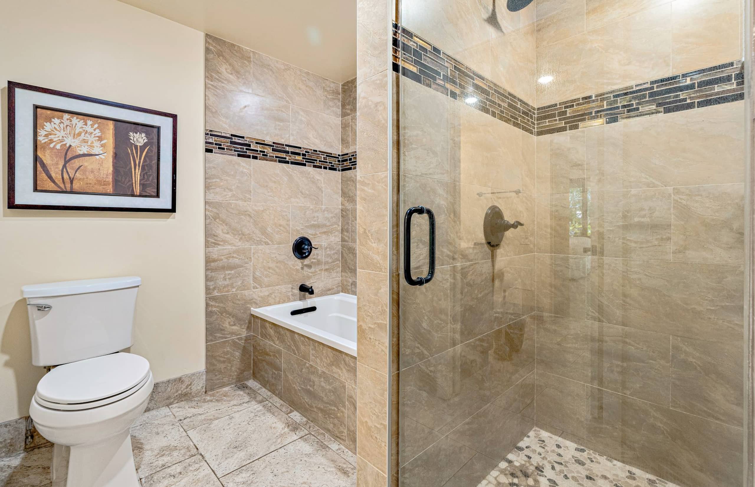 Condo in Lahaina · ★4.86 · 3 bedrooms · 5 beds · 2 baths - Image 3