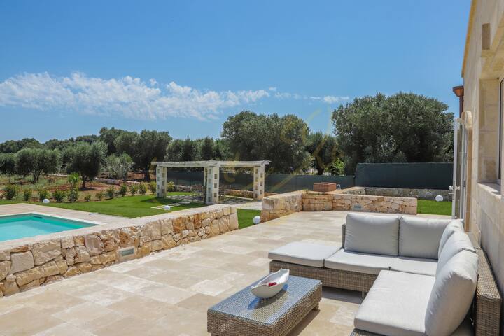 TD Villa Coco Countryside Villa Near Ostuni gallery image 5