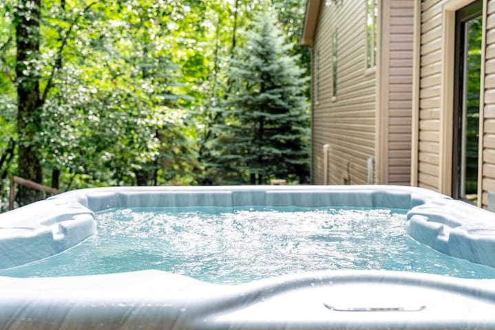 Vacation Properties Made Simple managed Airbnb listing 1