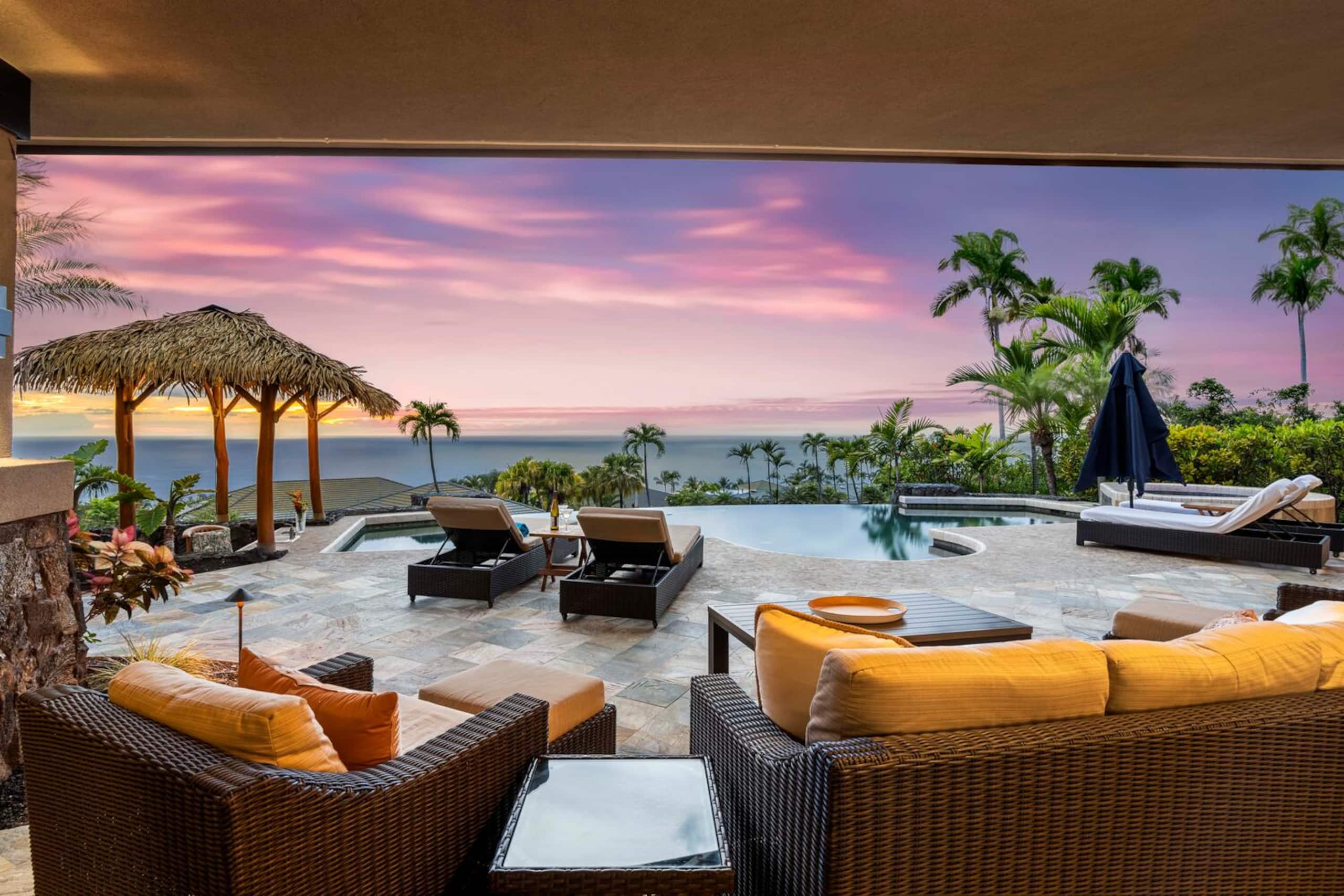 Home in Kailua-Kona · ★4.94 · 3 bedrooms · 3 beds · 3.5 baths - Image 7