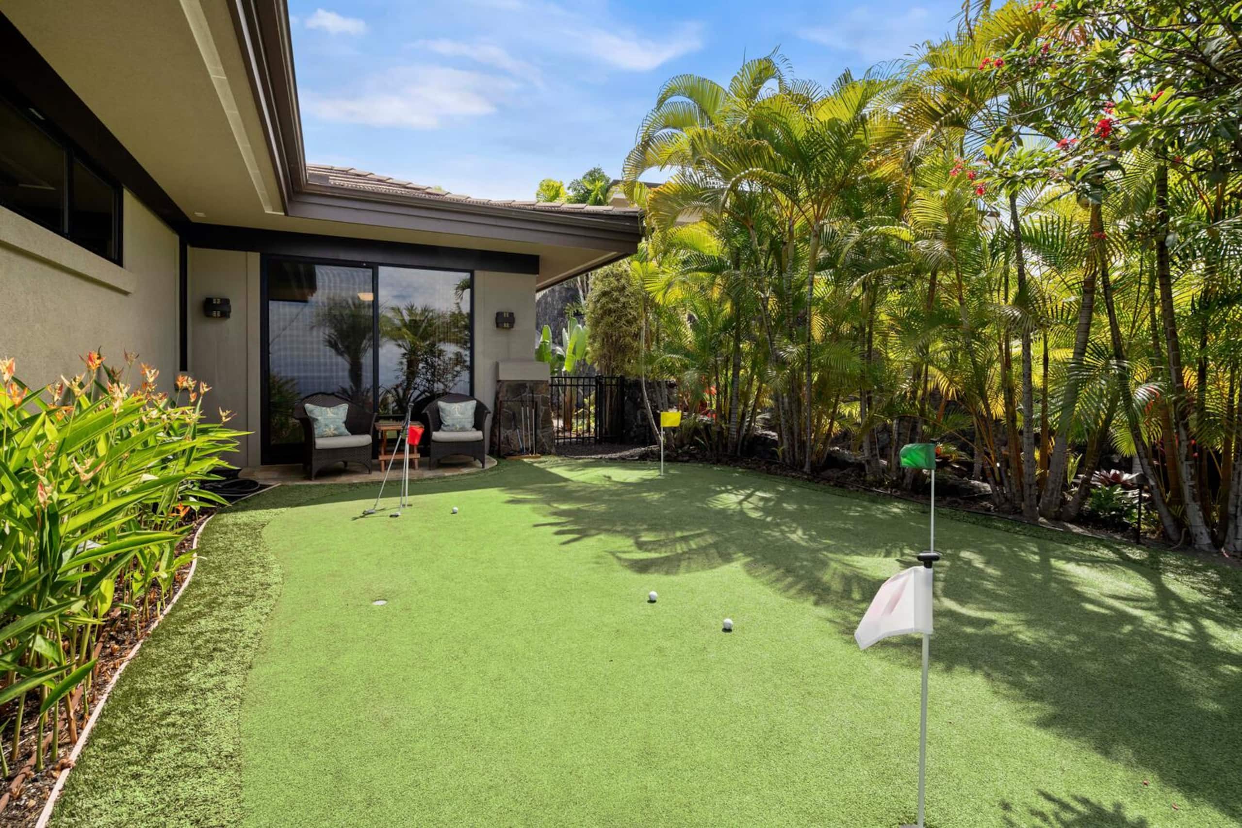 Home in Kailua-Kona · ★4.94 · 3 bedrooms · 3 beds · 3.5 baths - Image 53