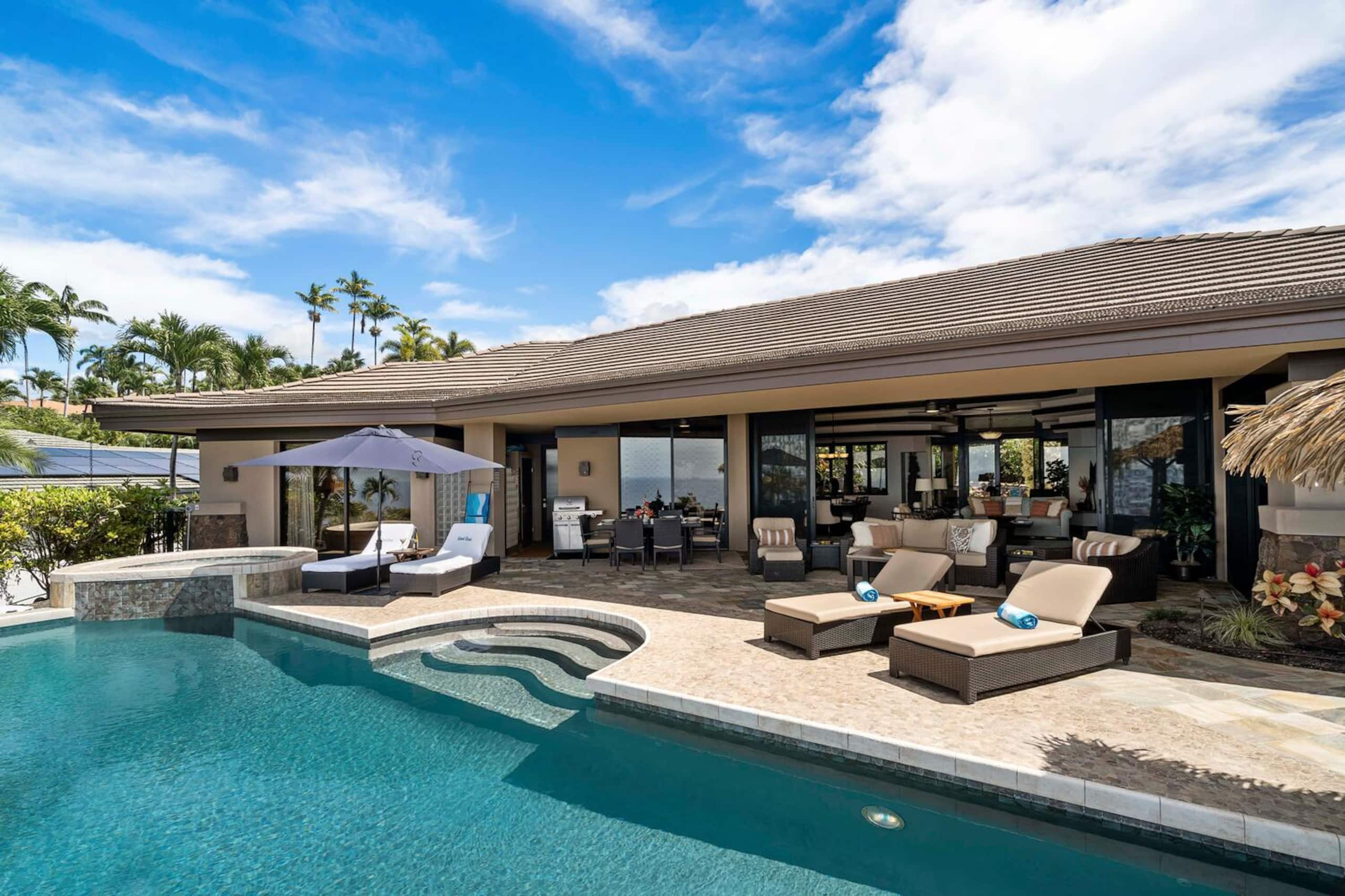 Home in Kailua-Kona · ★4.94 · 3 bedrooms · 3 beds · 3.5 baths - Image 50