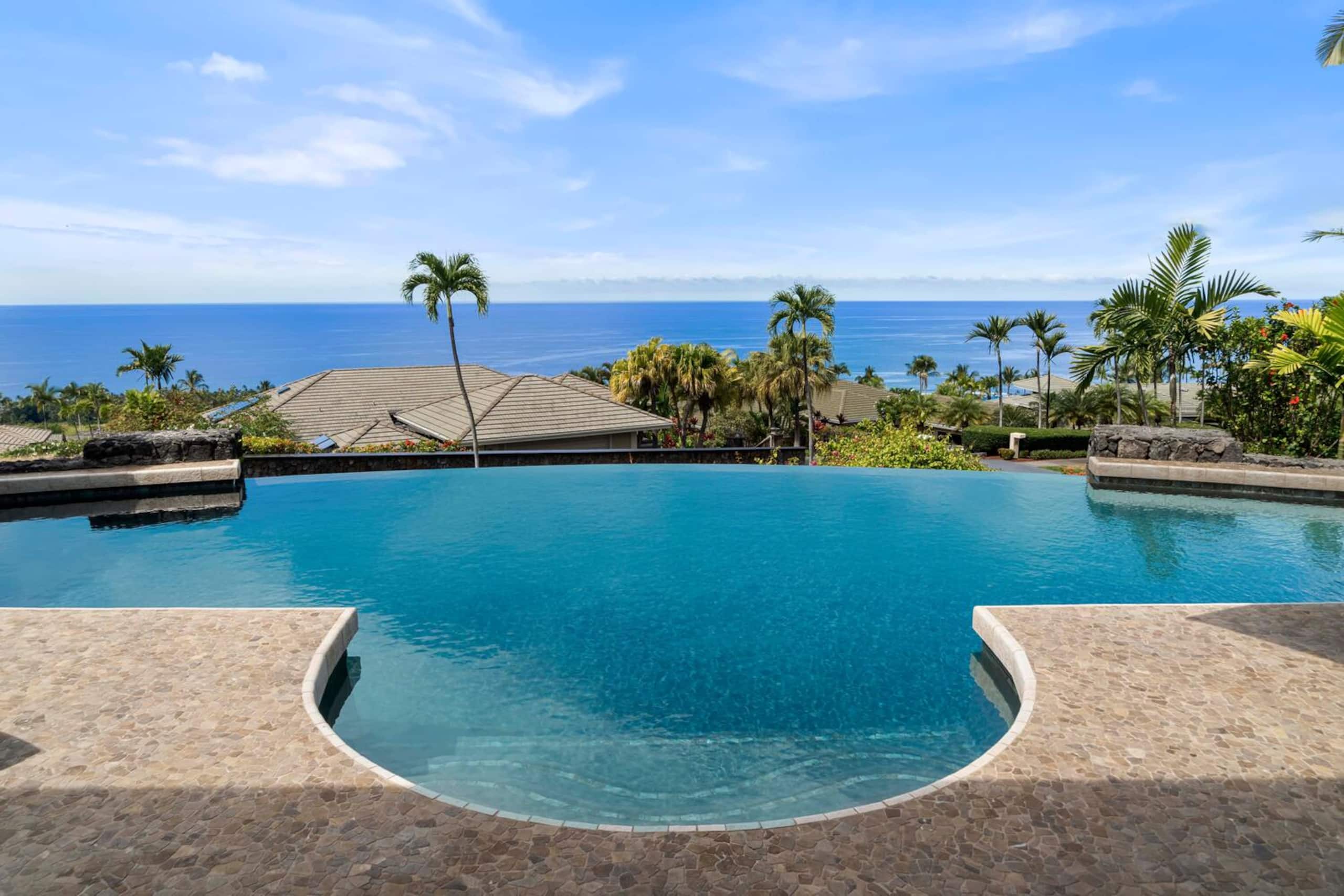 Home in Kailua-Kona · ★4.94 · 3 bedrooms · 3 beds · 3.5 baths - Image 65